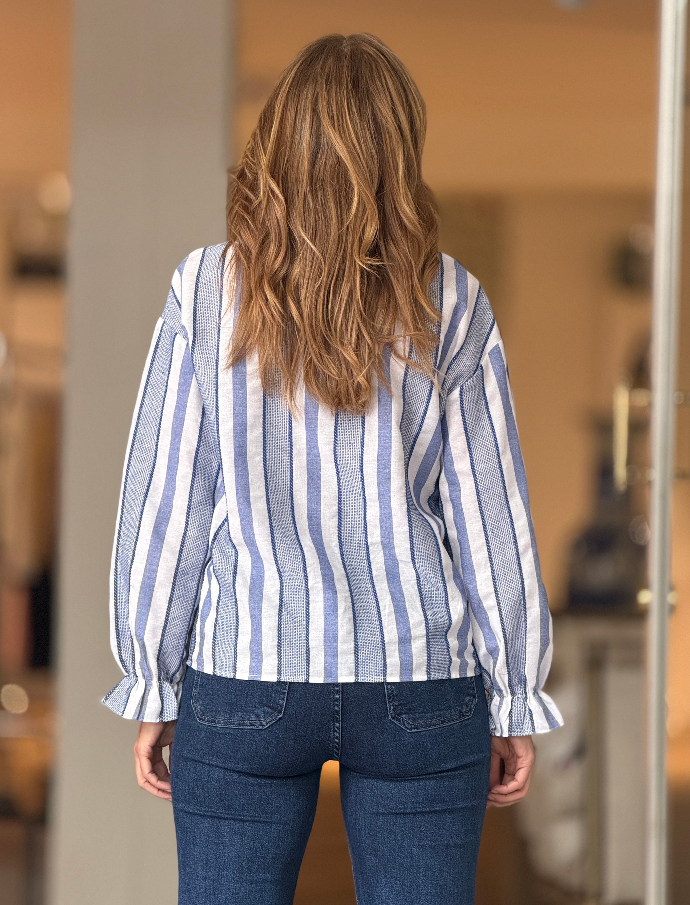 Camisa de rayas tejidas