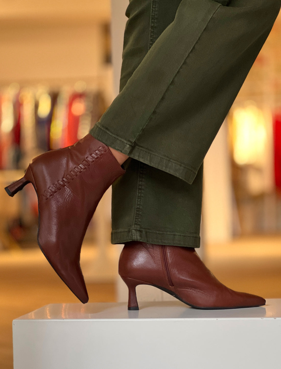 Botín fondo de armario cuero