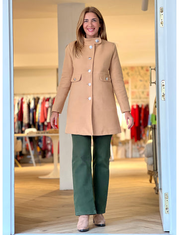 Abrigo ideal superfavorecedor camel