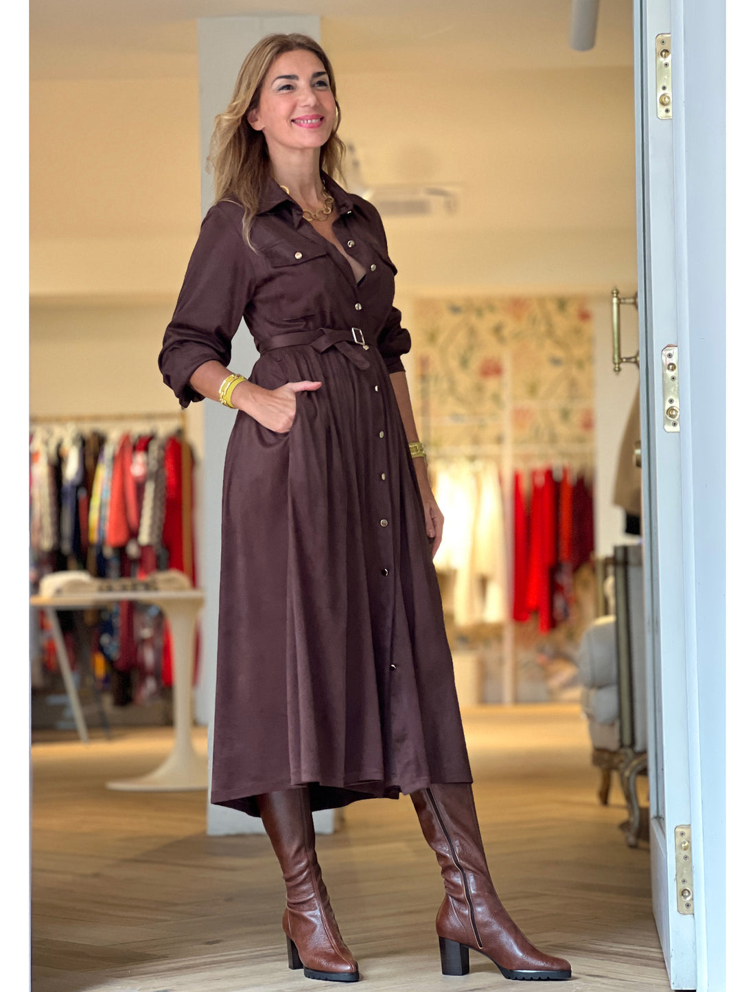 Vestido camisero marrón chocolate