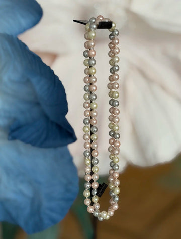 Collar de perlas nude