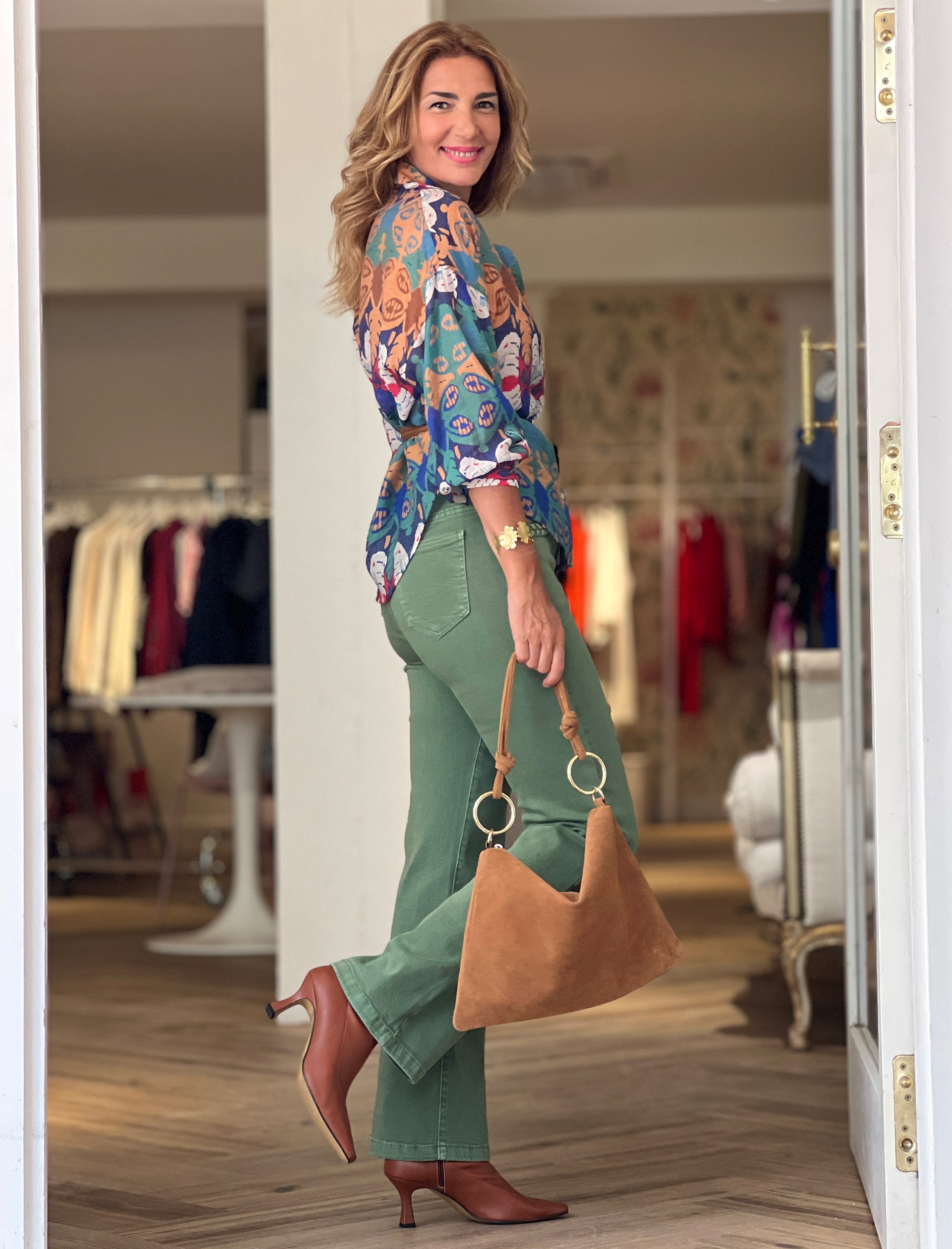 Pantalón vaquero bolsillos chic verde