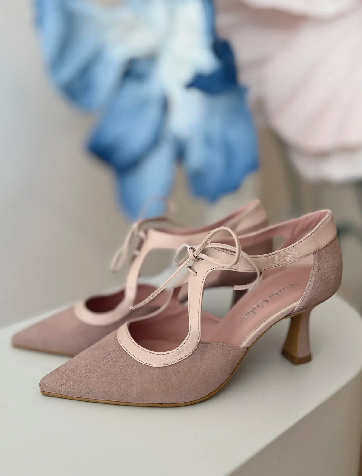 Zapato de fiesta tacón medio nude Jimena