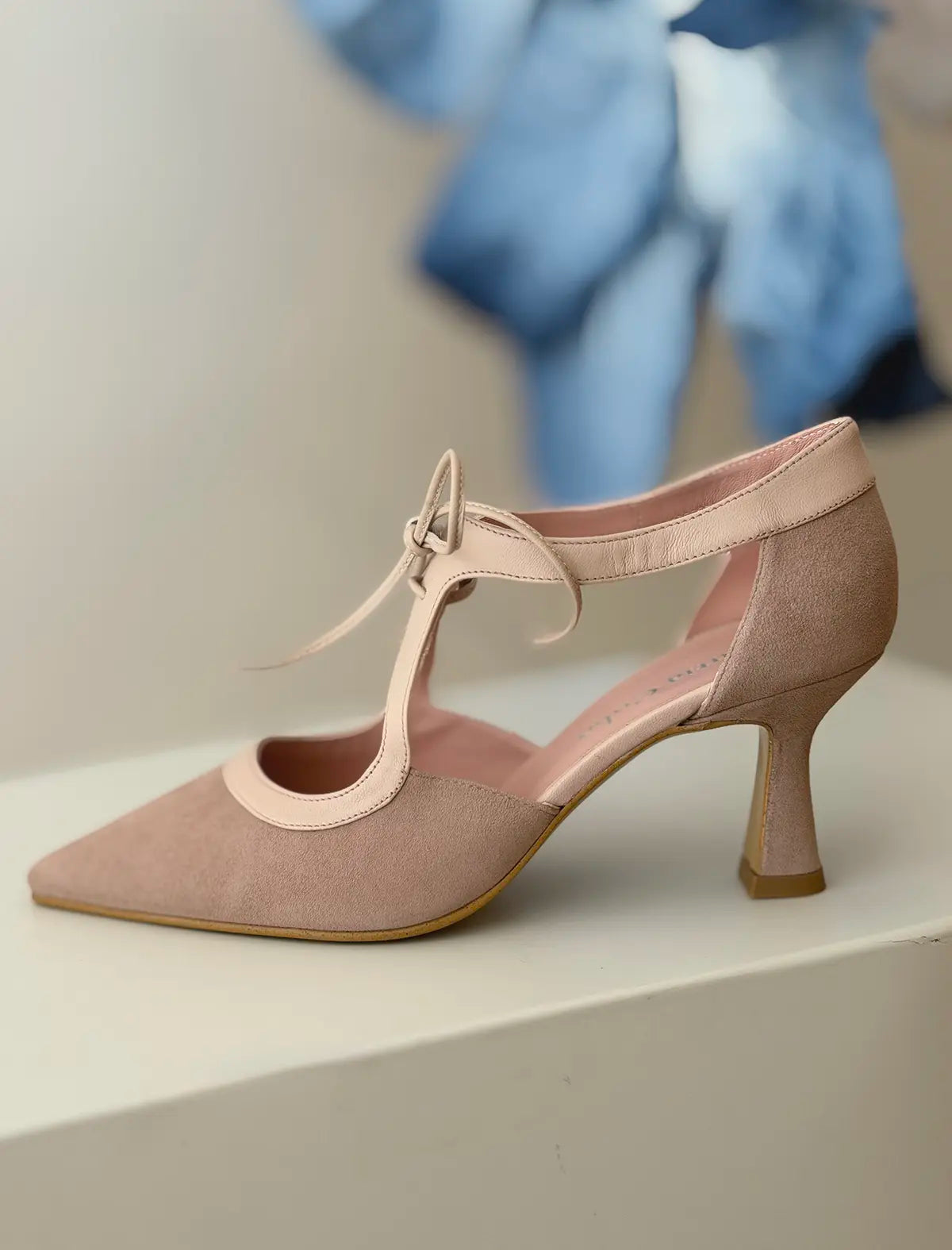 Zapato de fiesta tacón medio nude Jimena
