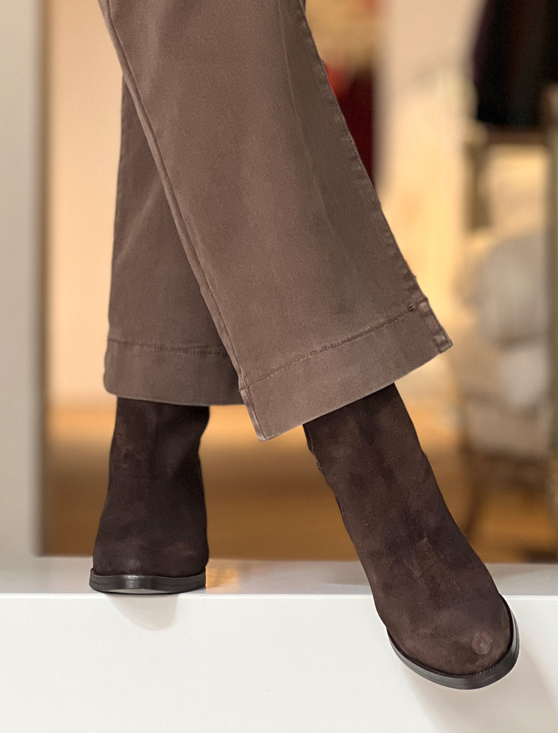 Botín de tacón favorecedor marrón chocolate