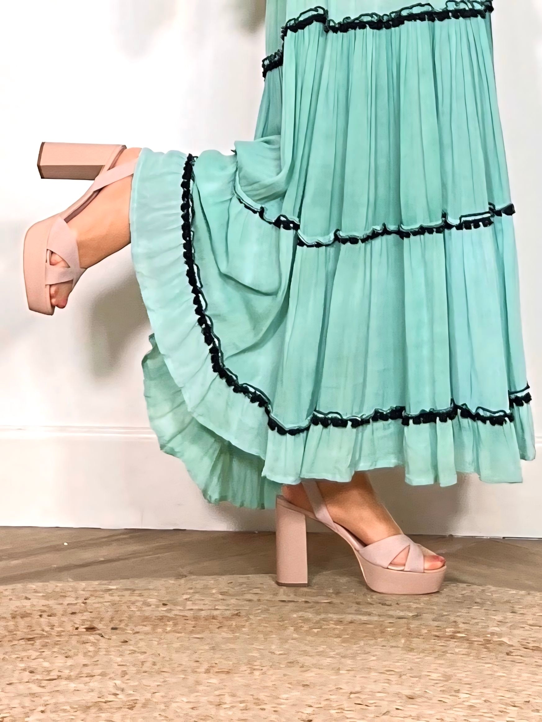 PRETTIEST NUDE SANDAL