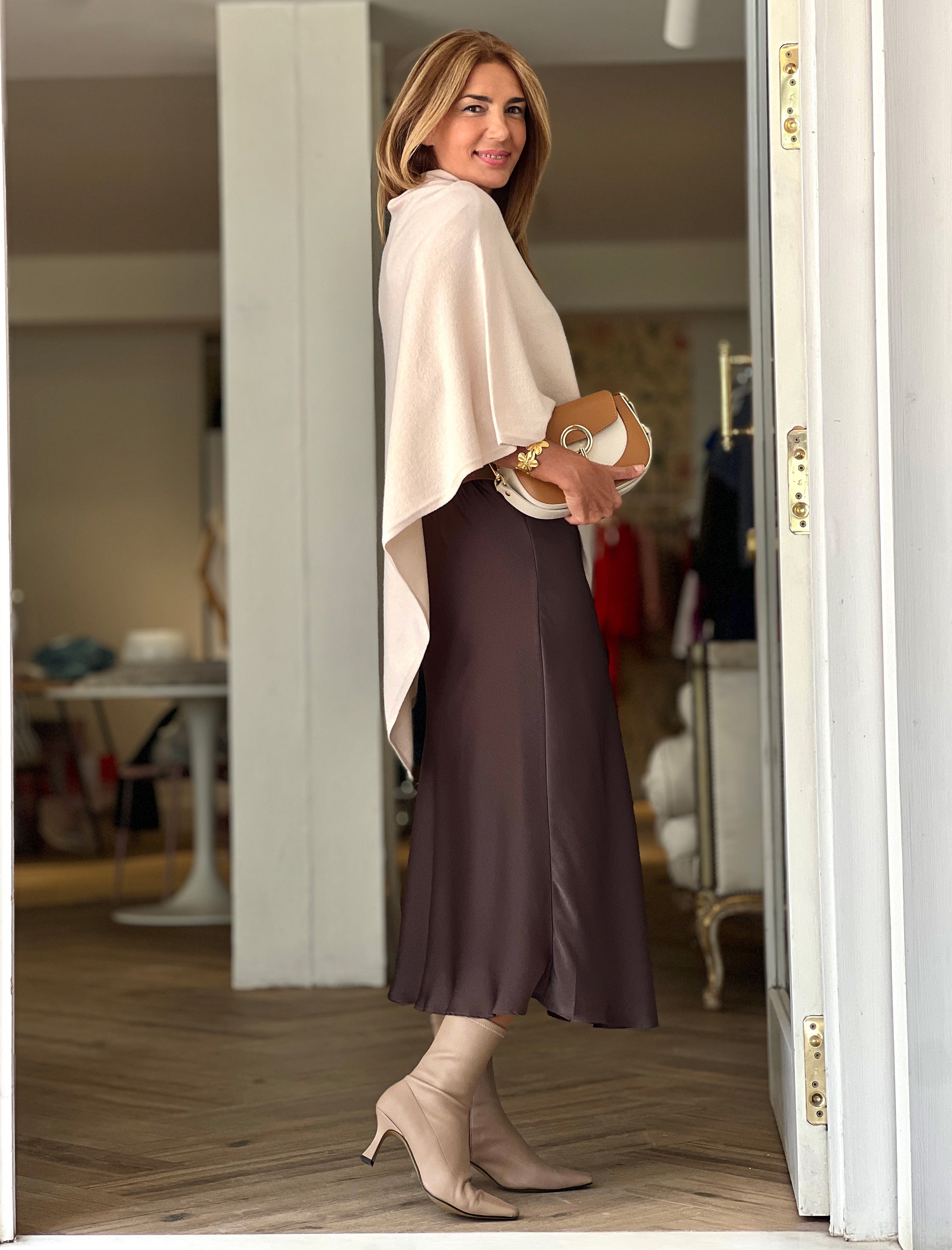 Capa chic deliciosa beige