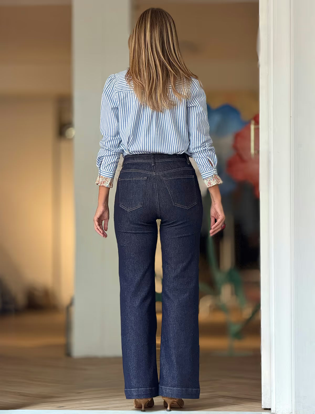 Special navy blue jeans