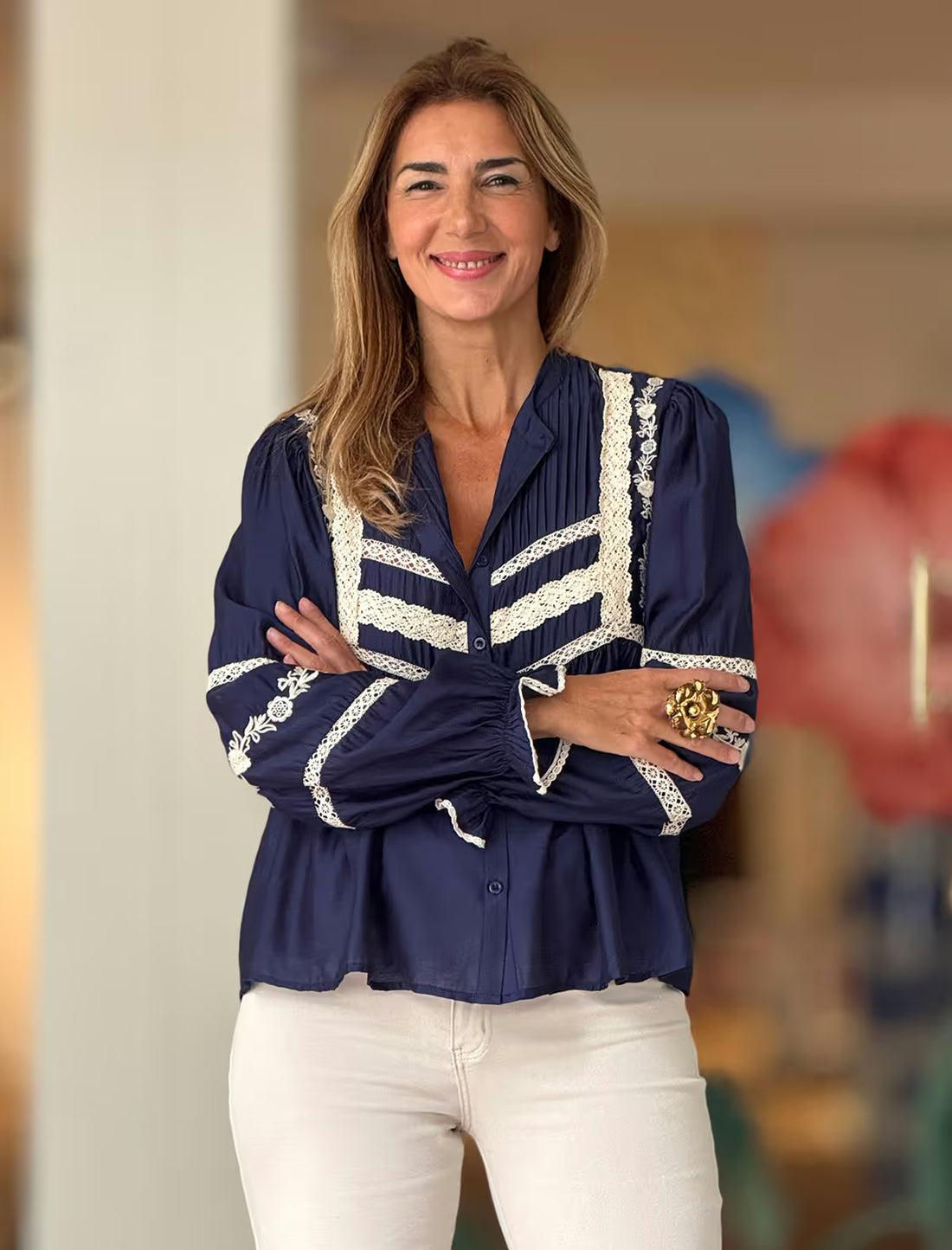 Camisa azul encajes ideales