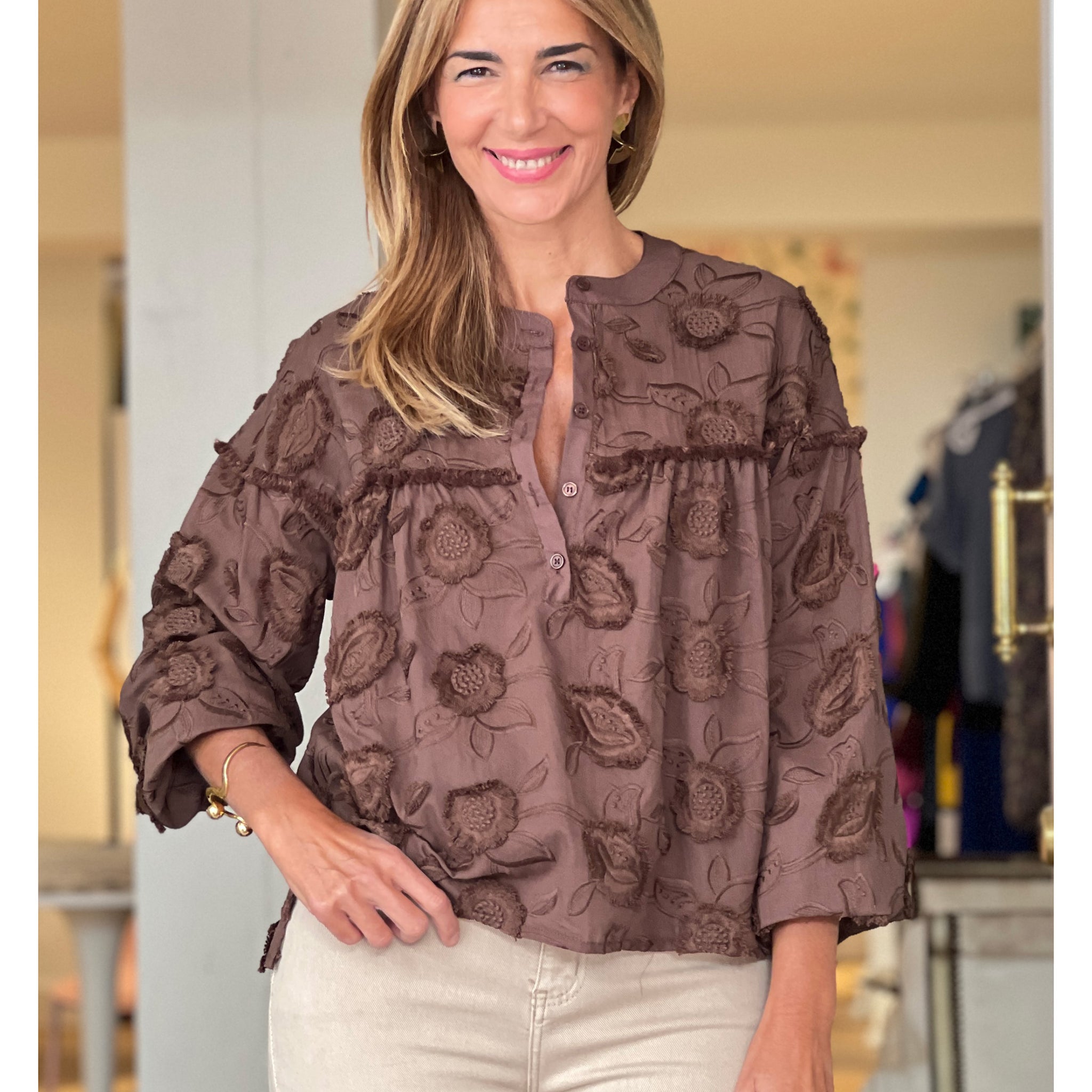Camisa artesana increíble chocolate