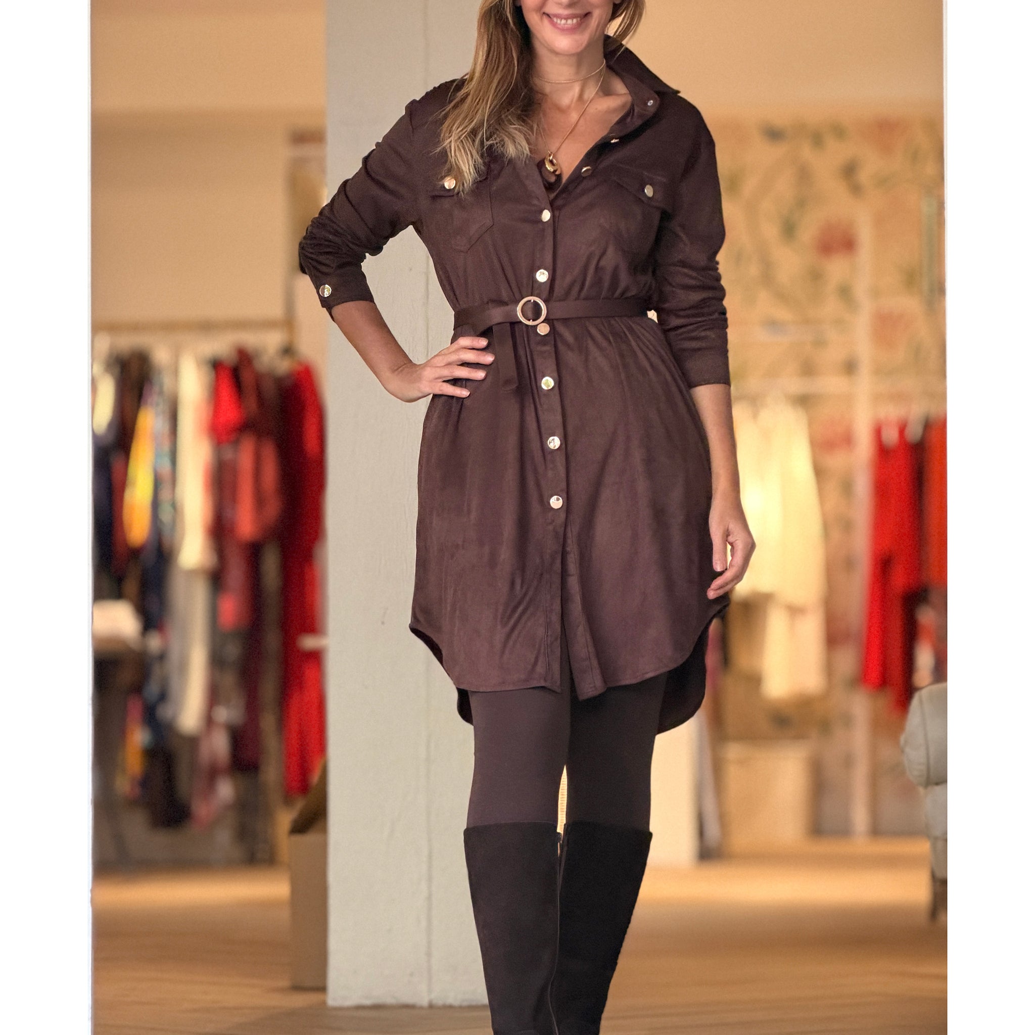 Vestido camisero corto marrón chocolate