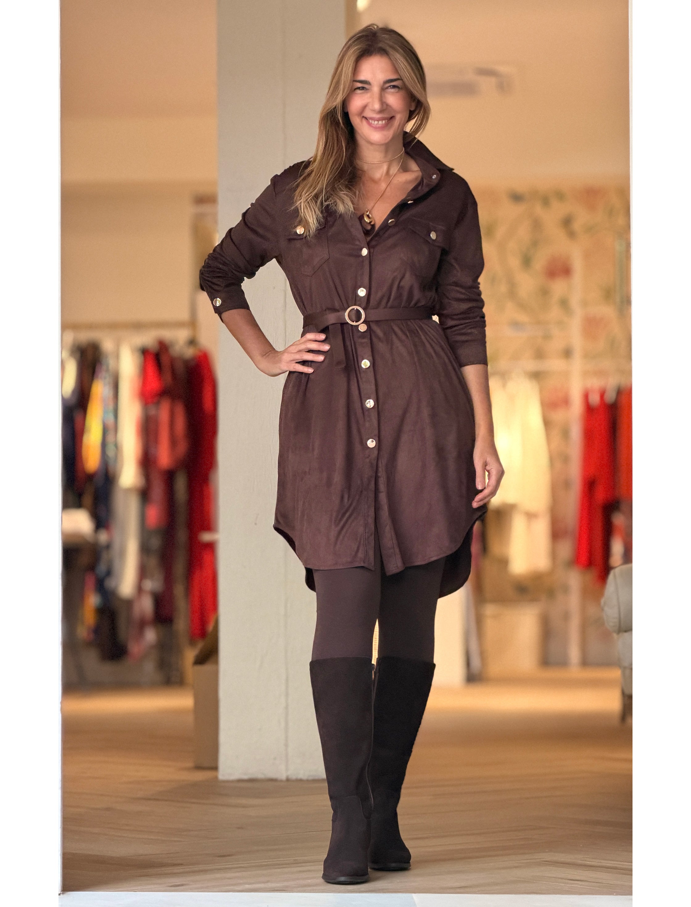 Vestido camisero corto marrón chocolate