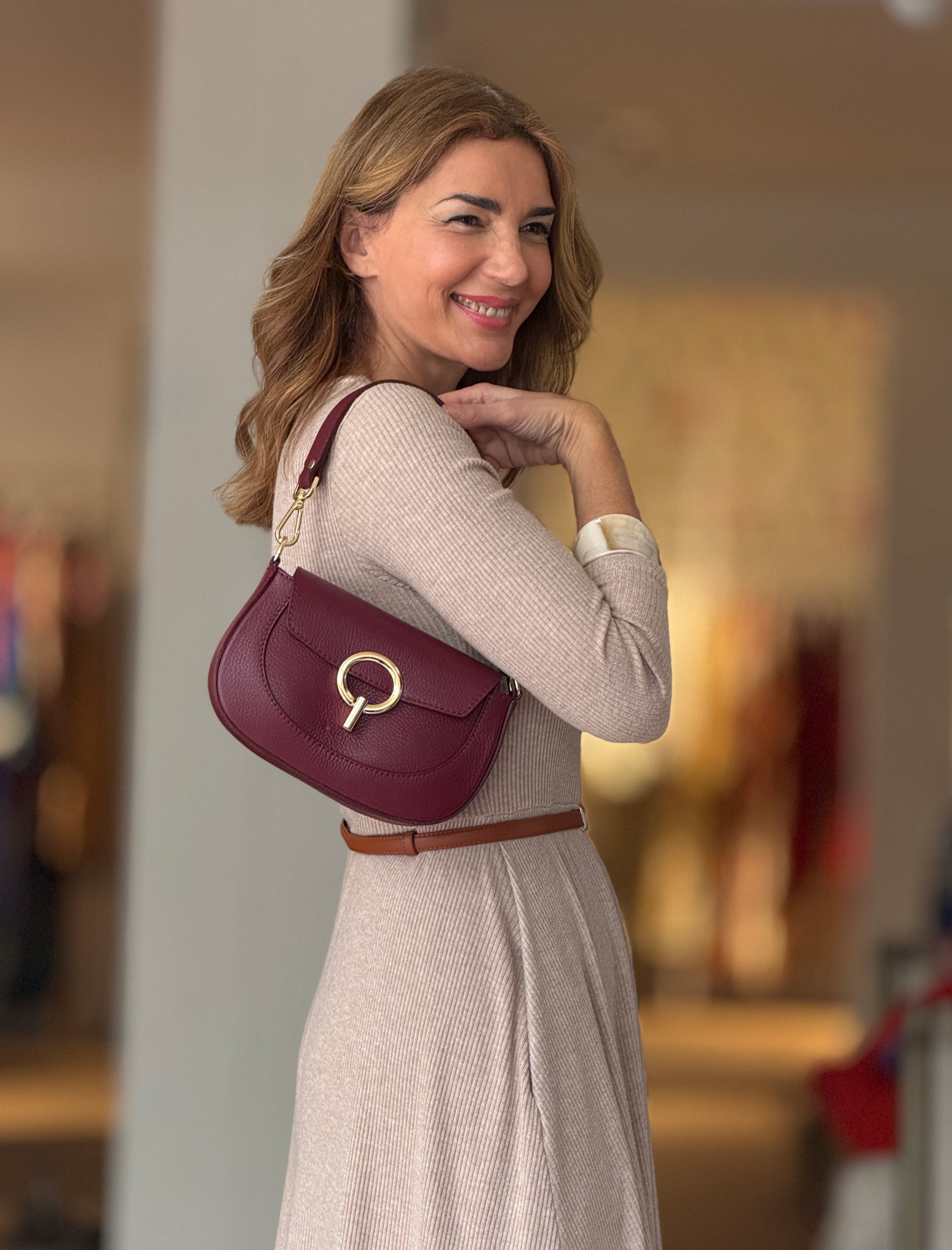 Cinturón fino hebilla chic cuero