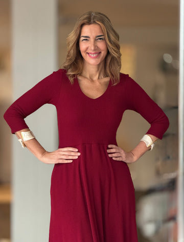 Vestido fondo de armario suave burdeos