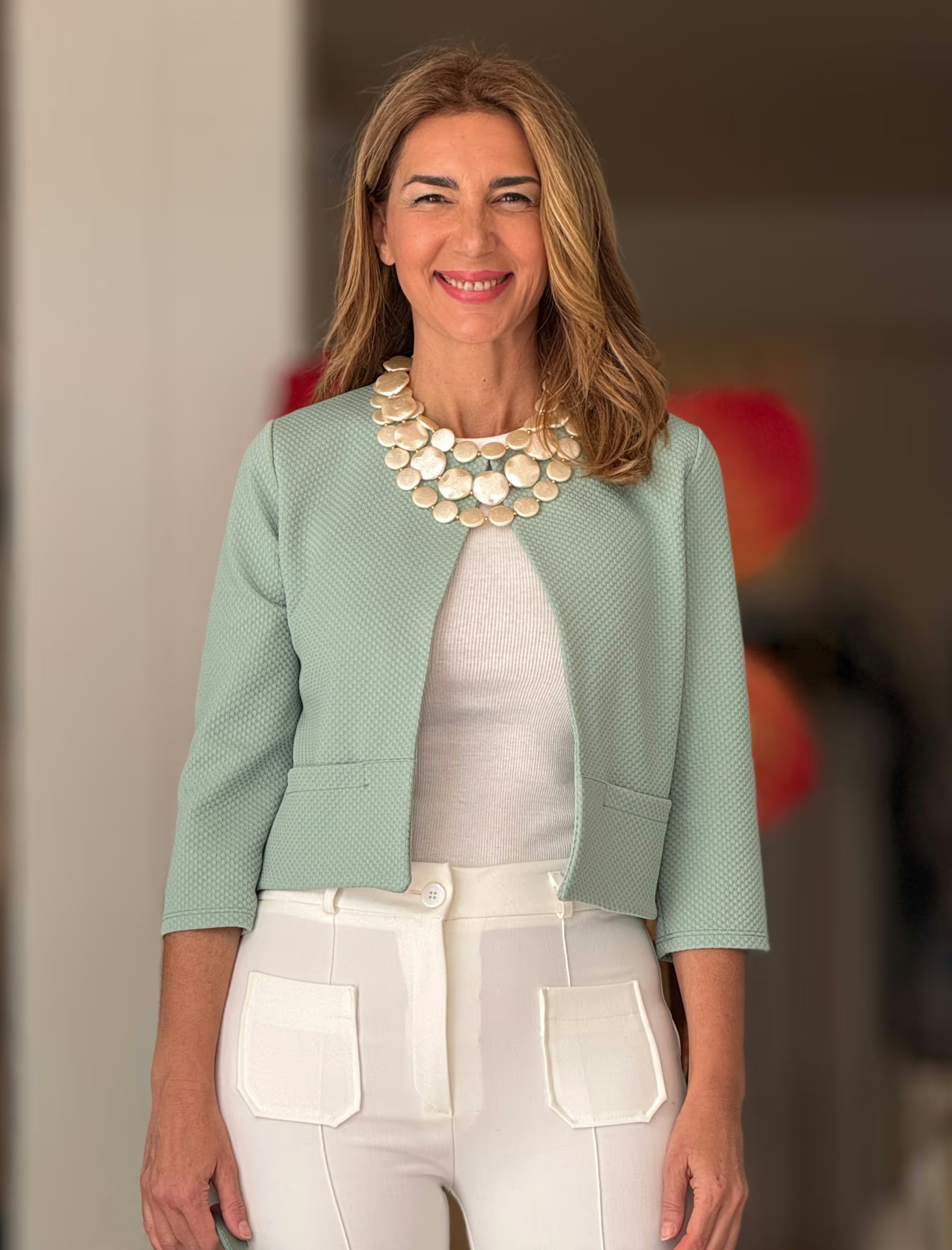 Chaqueta verde corta piqué chic