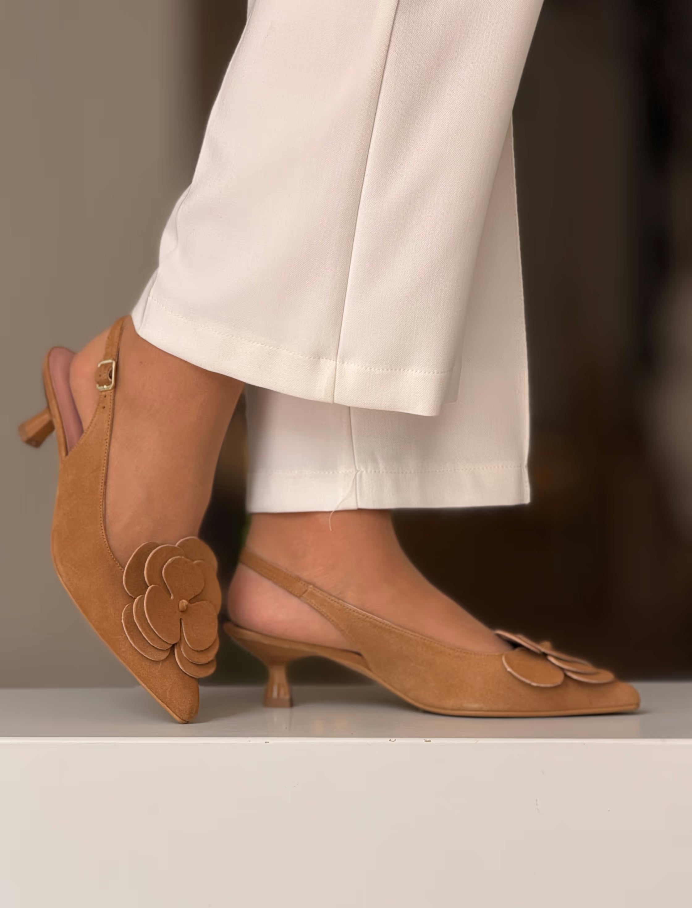 Camel mid-heel backless pump ideal