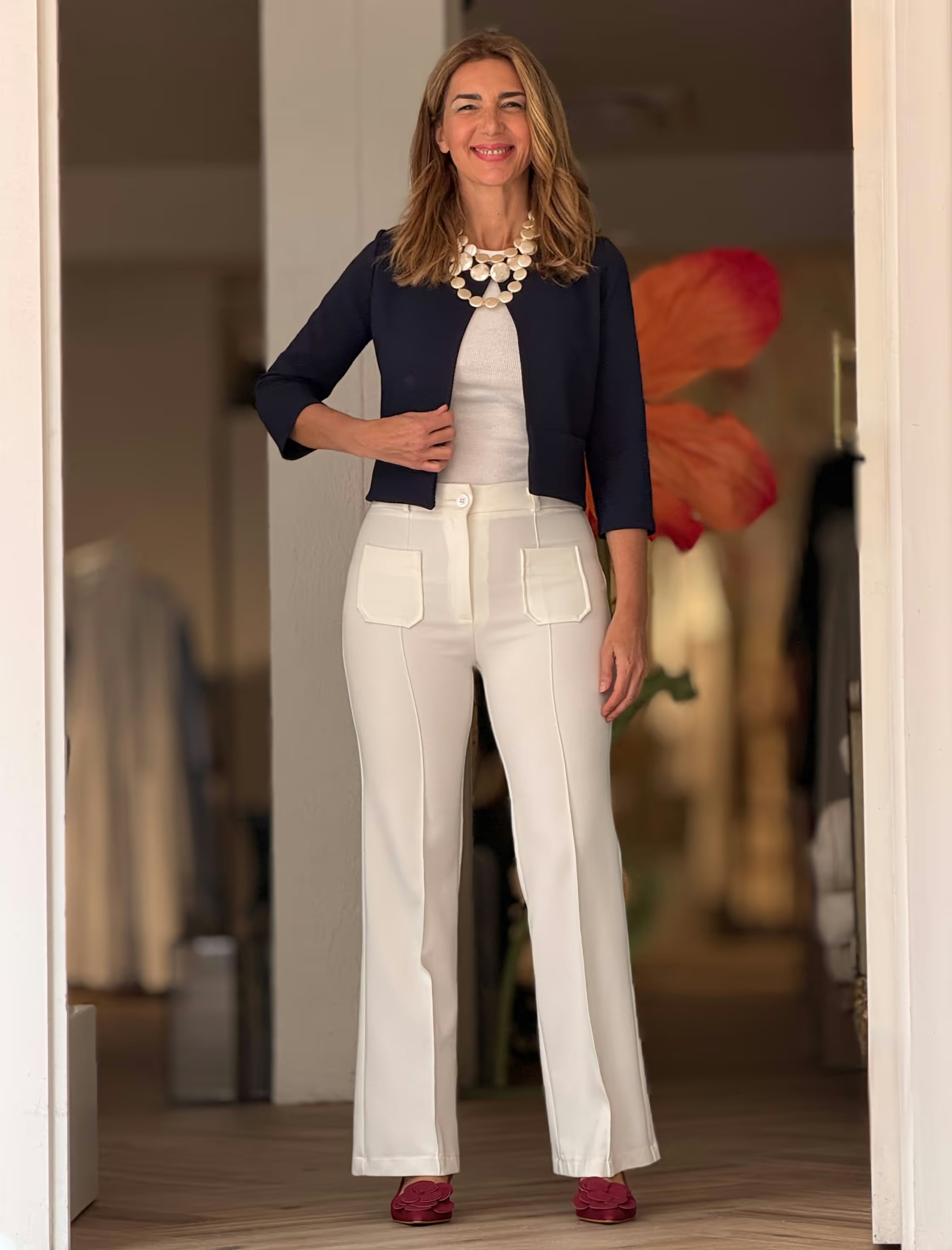 Chic short blue piqué jacket