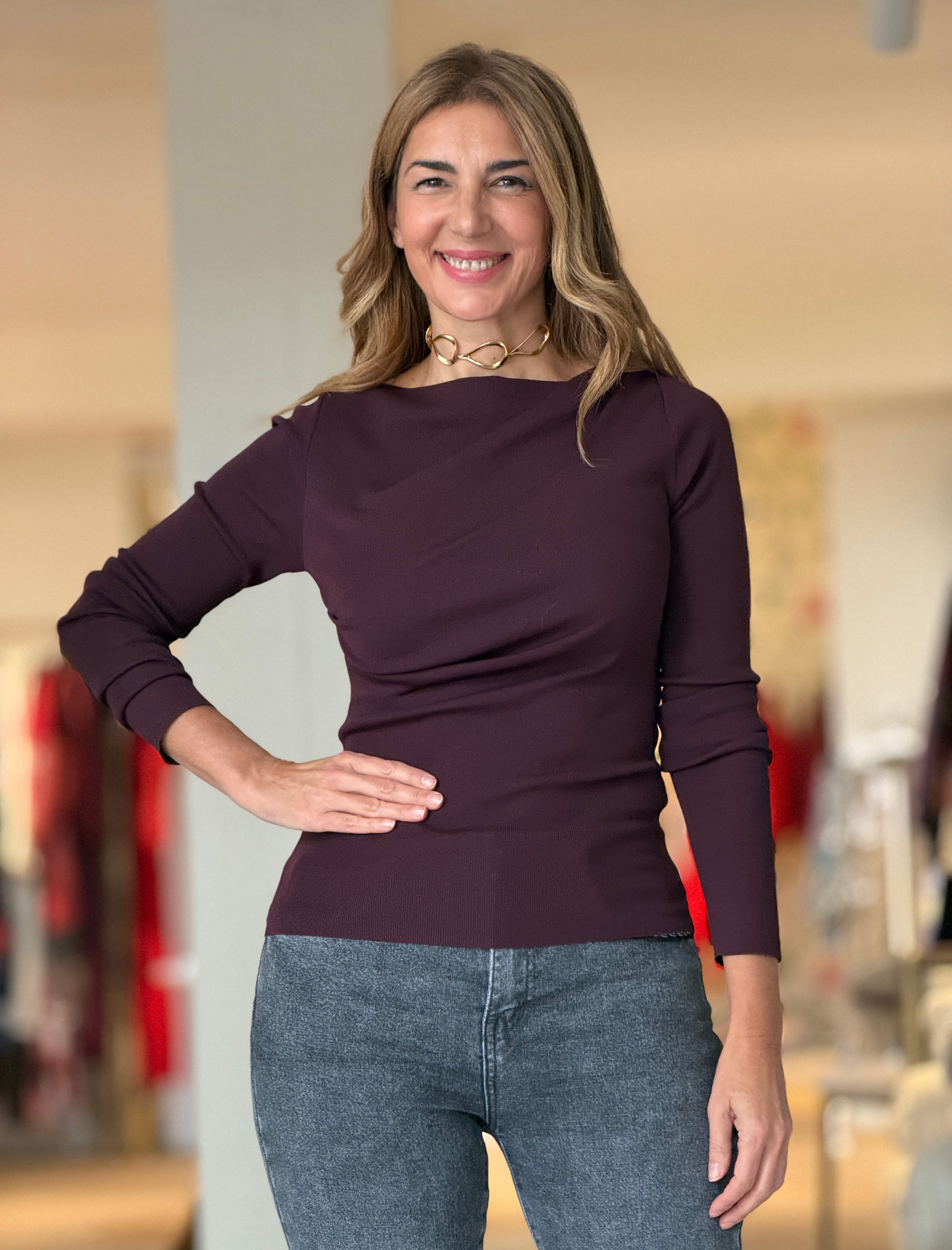 Jersey berenjena pliegues chic