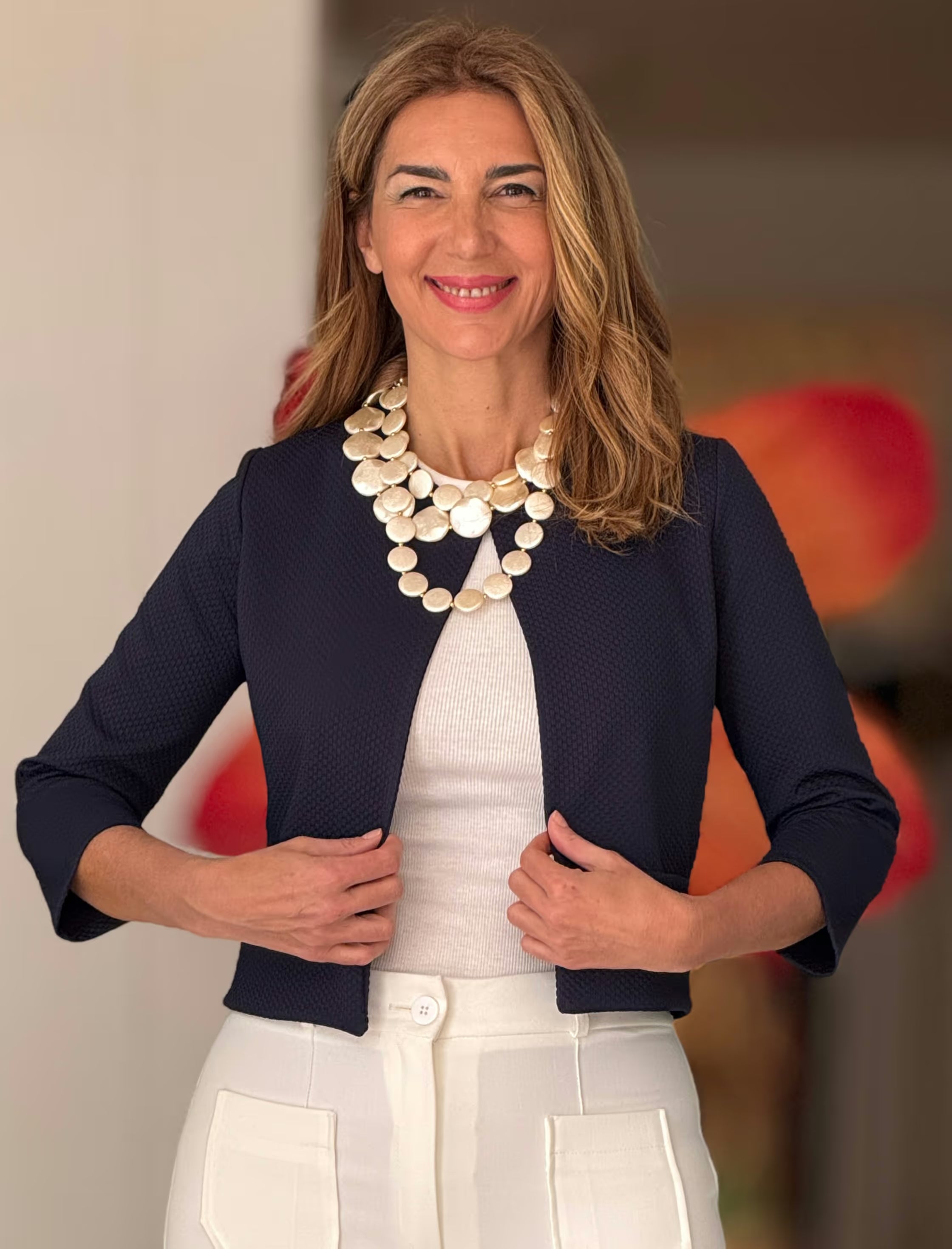 Chic short blue piqué jacket