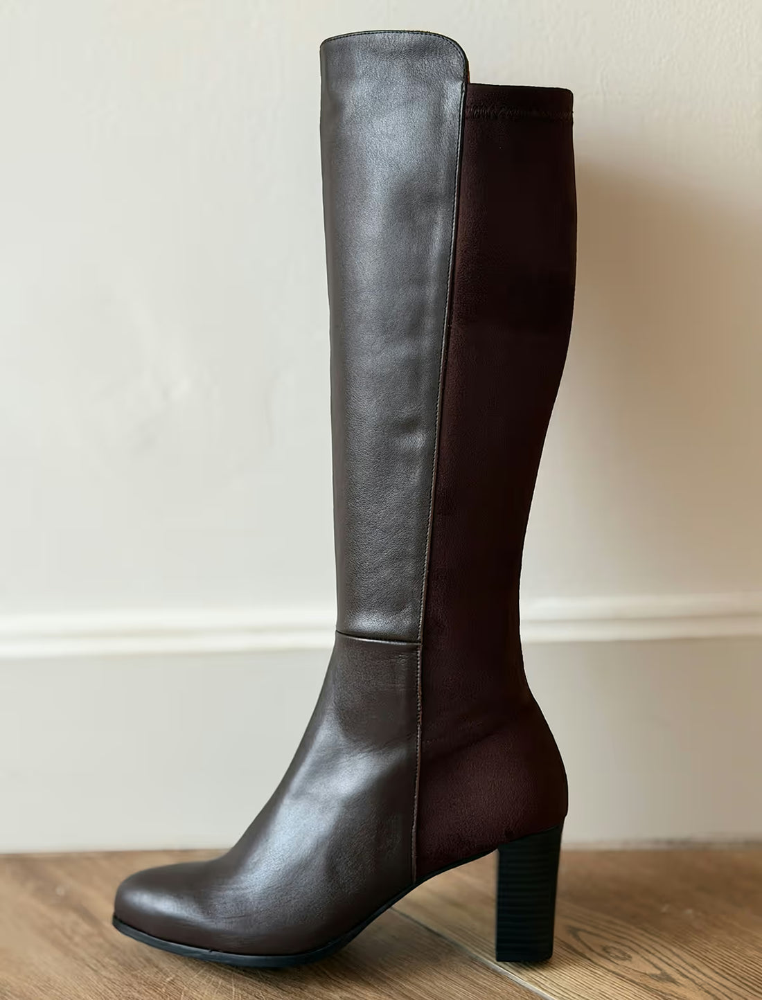 Bota marrón de piel Goya