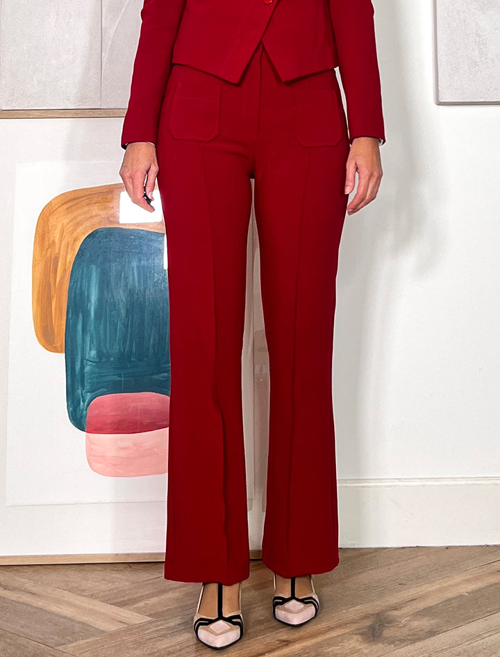 Pantalón ideal de bolsillos marsala