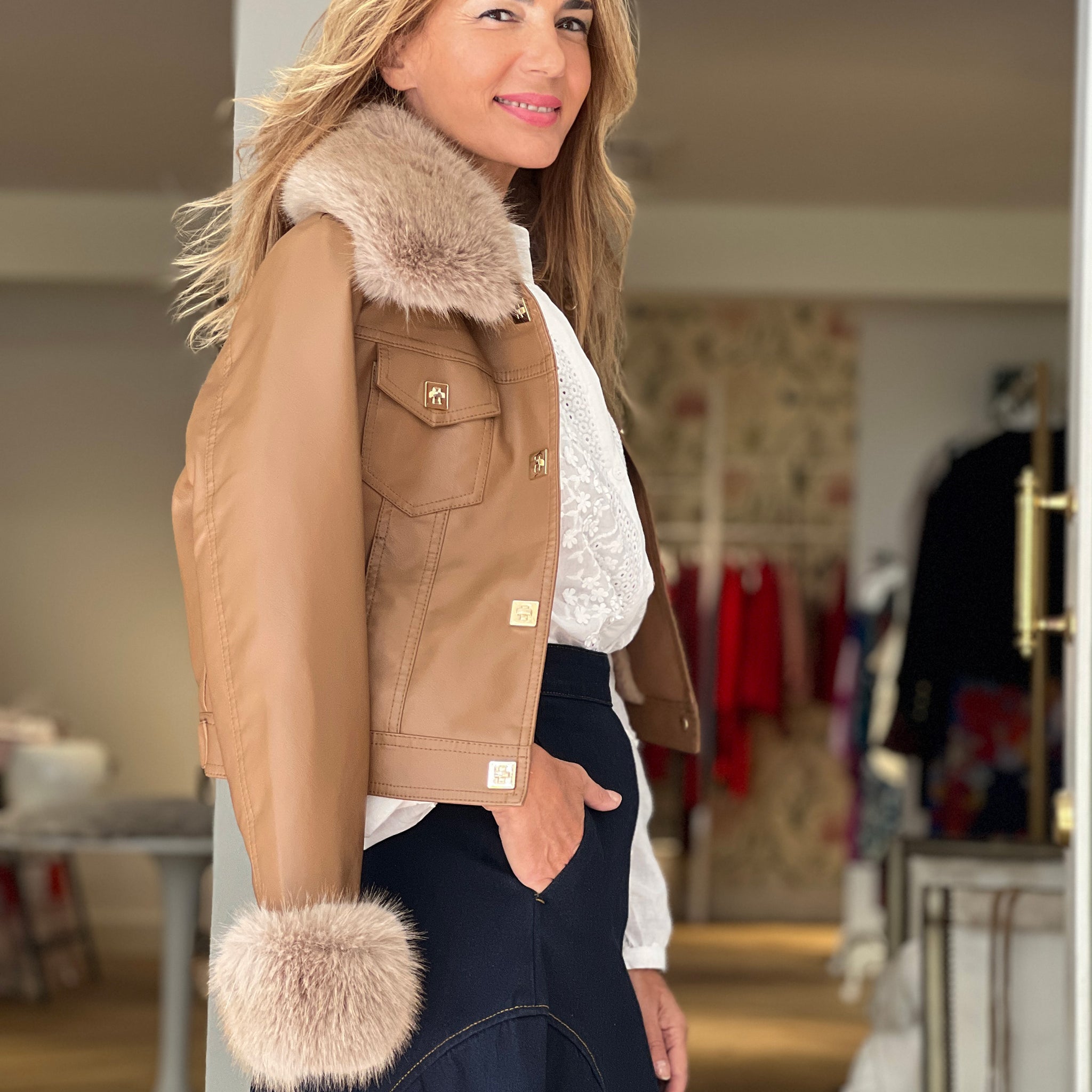 Chaqueta ideal desmontable camel