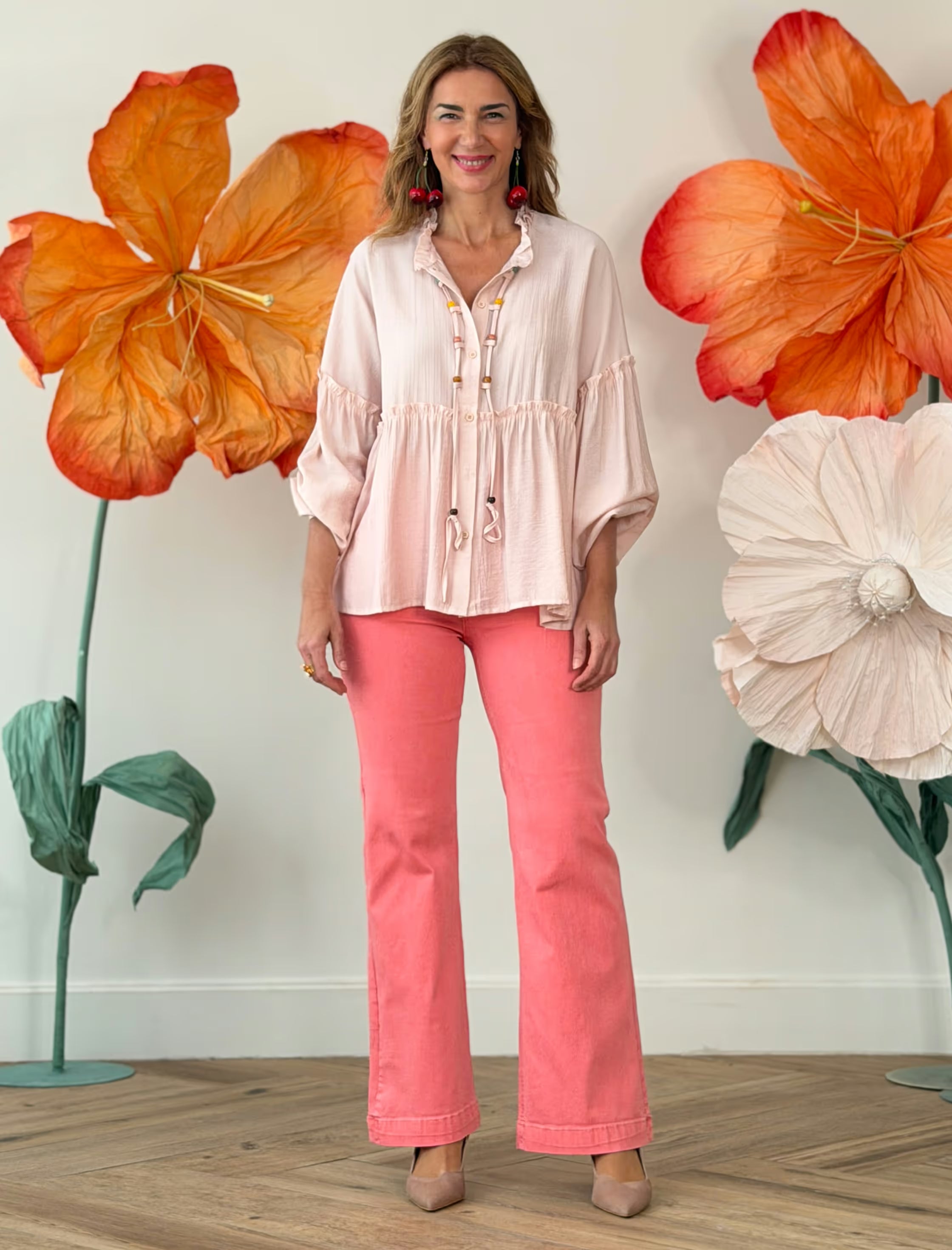 Pantalón coral flare bolsillos