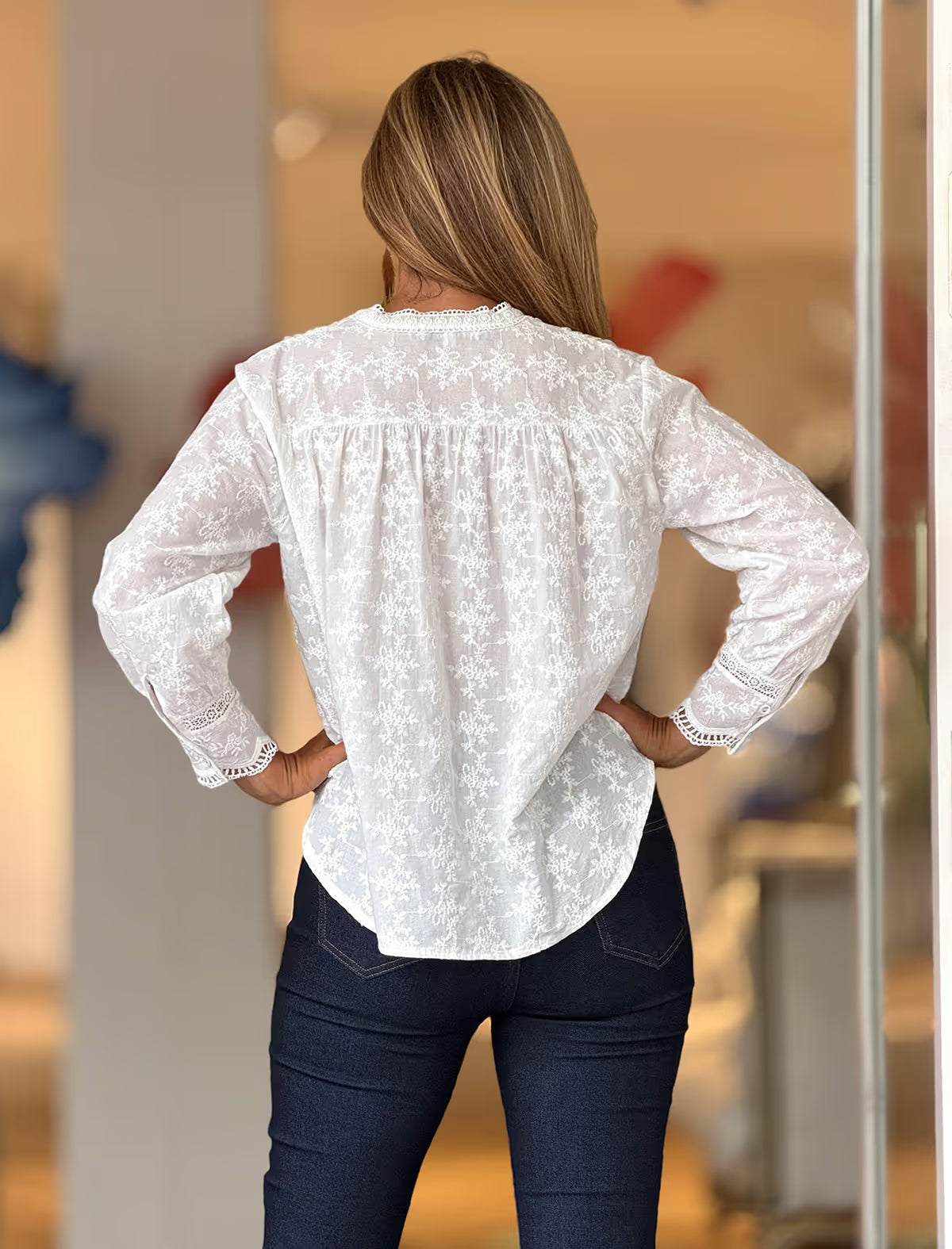 Camisa de encajes Mariana