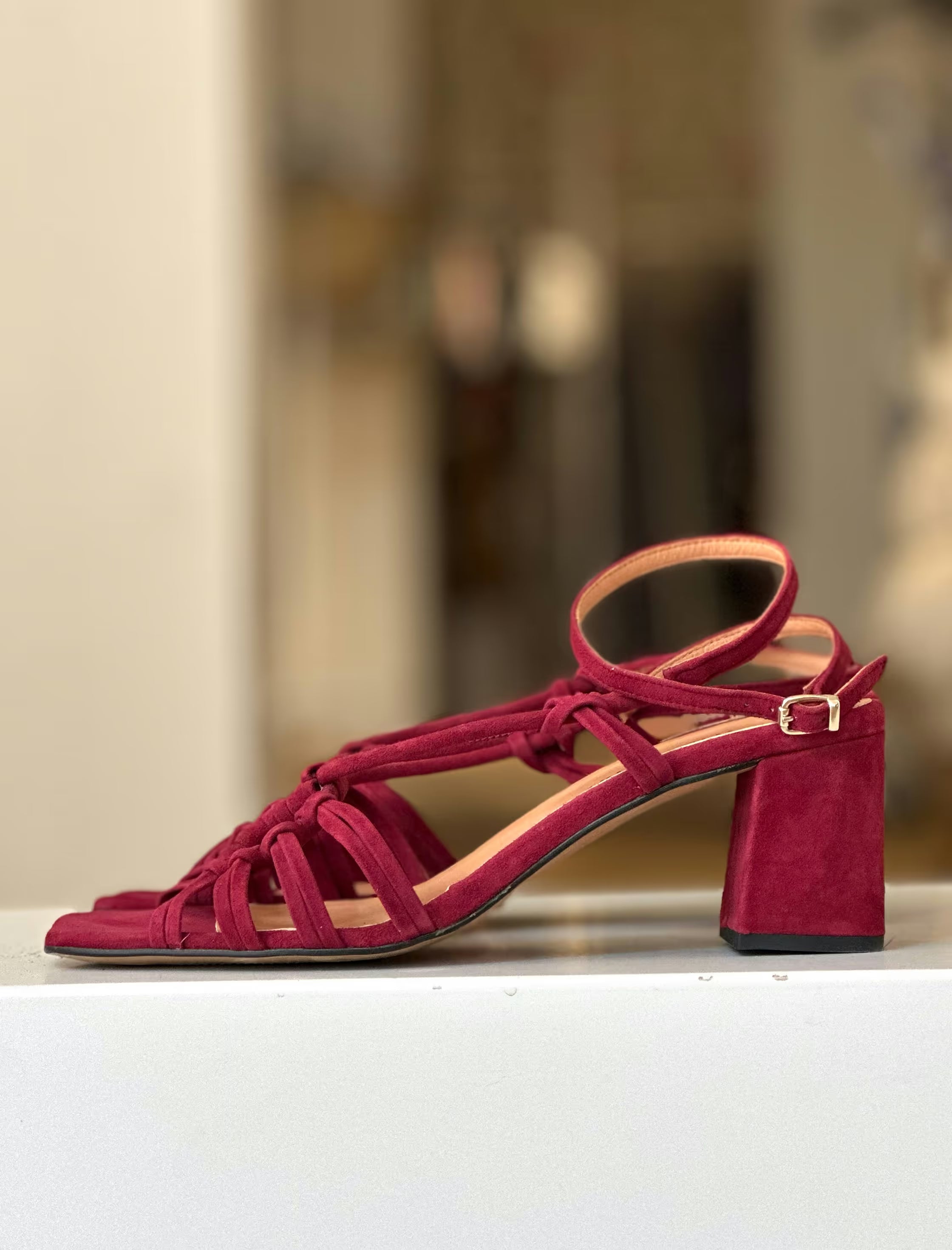 Sandalia burdeos artesania chic