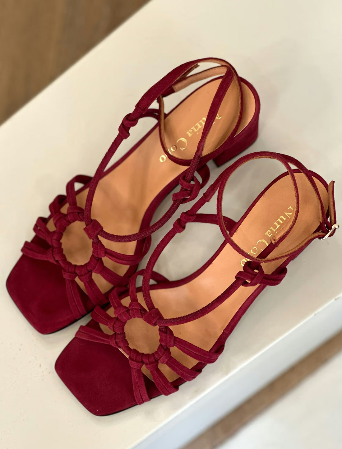Sandalia burdeos artesania chic
