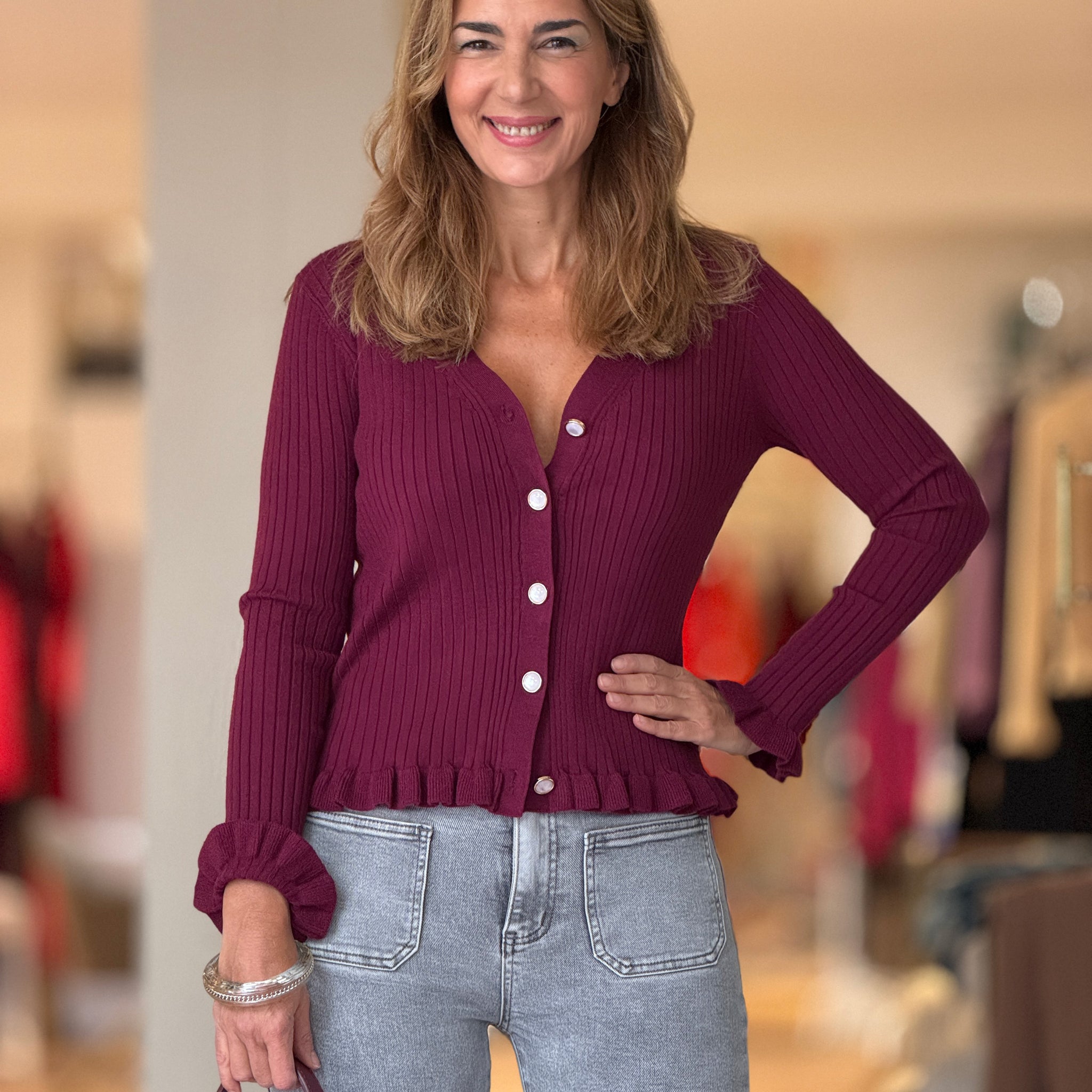 Rebeca burdeos botones chic