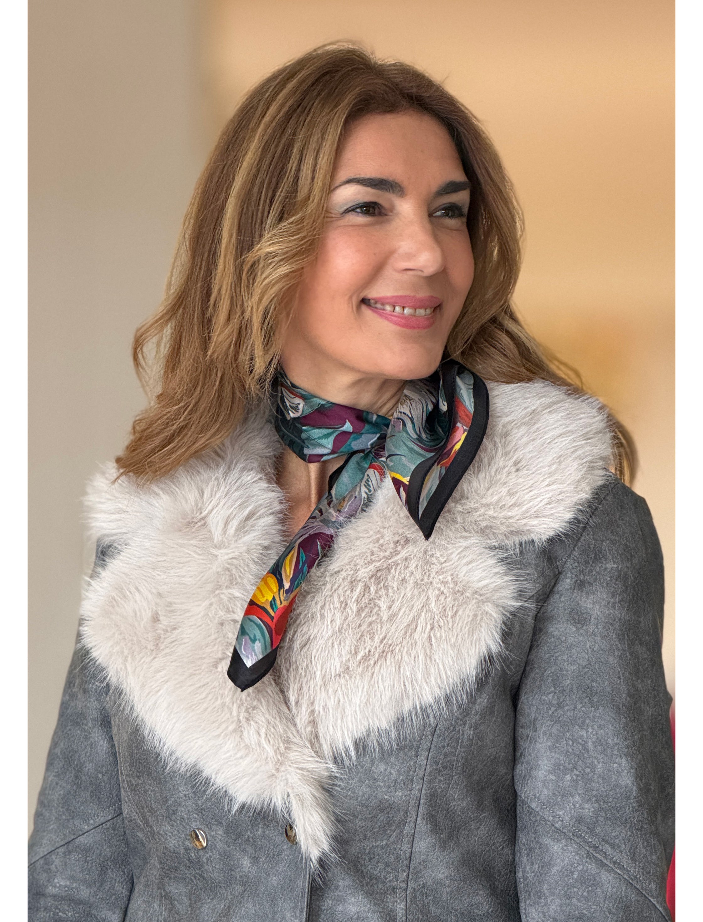 Pañuelo de cuello seda floral