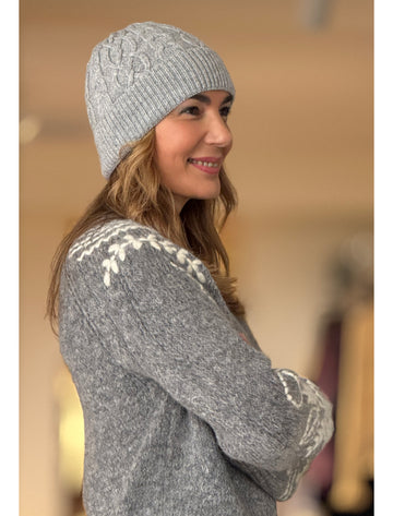 Gorro Lindo De Ochos Gris