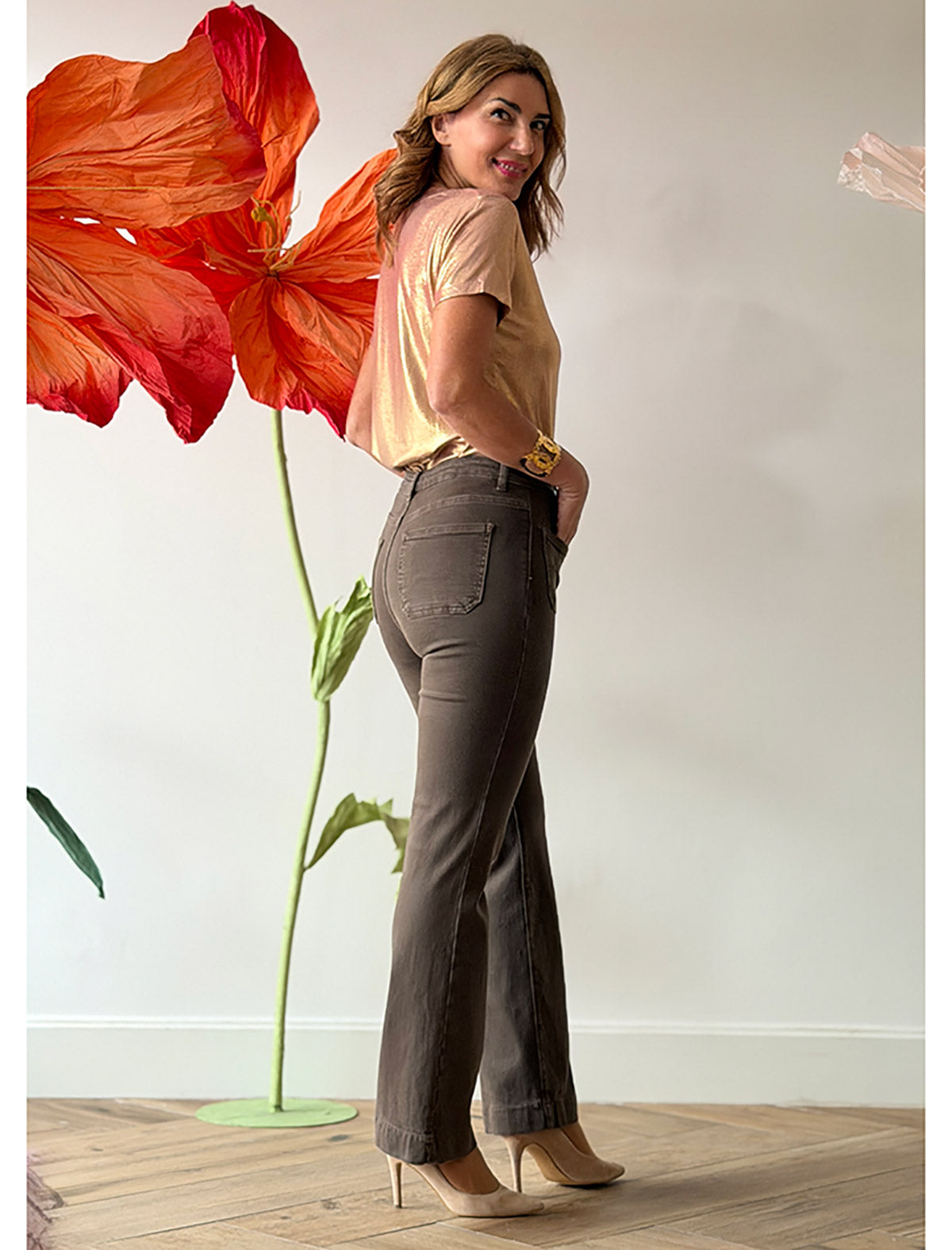 Pantalón vaquero marrón visón