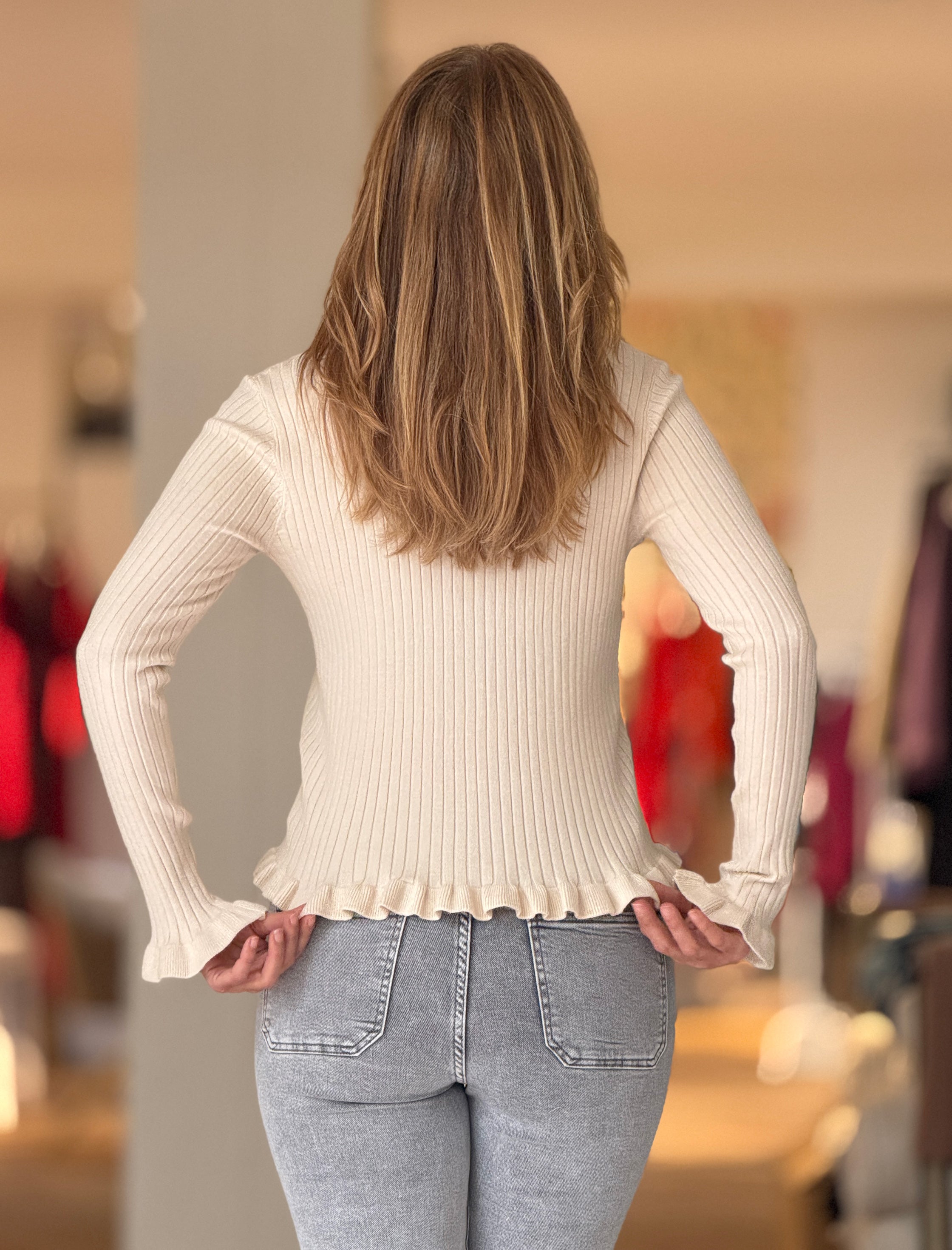 Rebeca beig botones chic