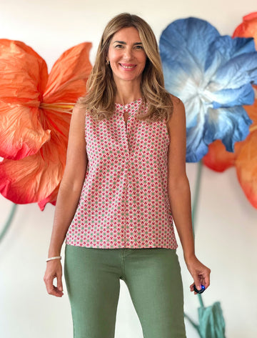 Pink printed flowy blouse