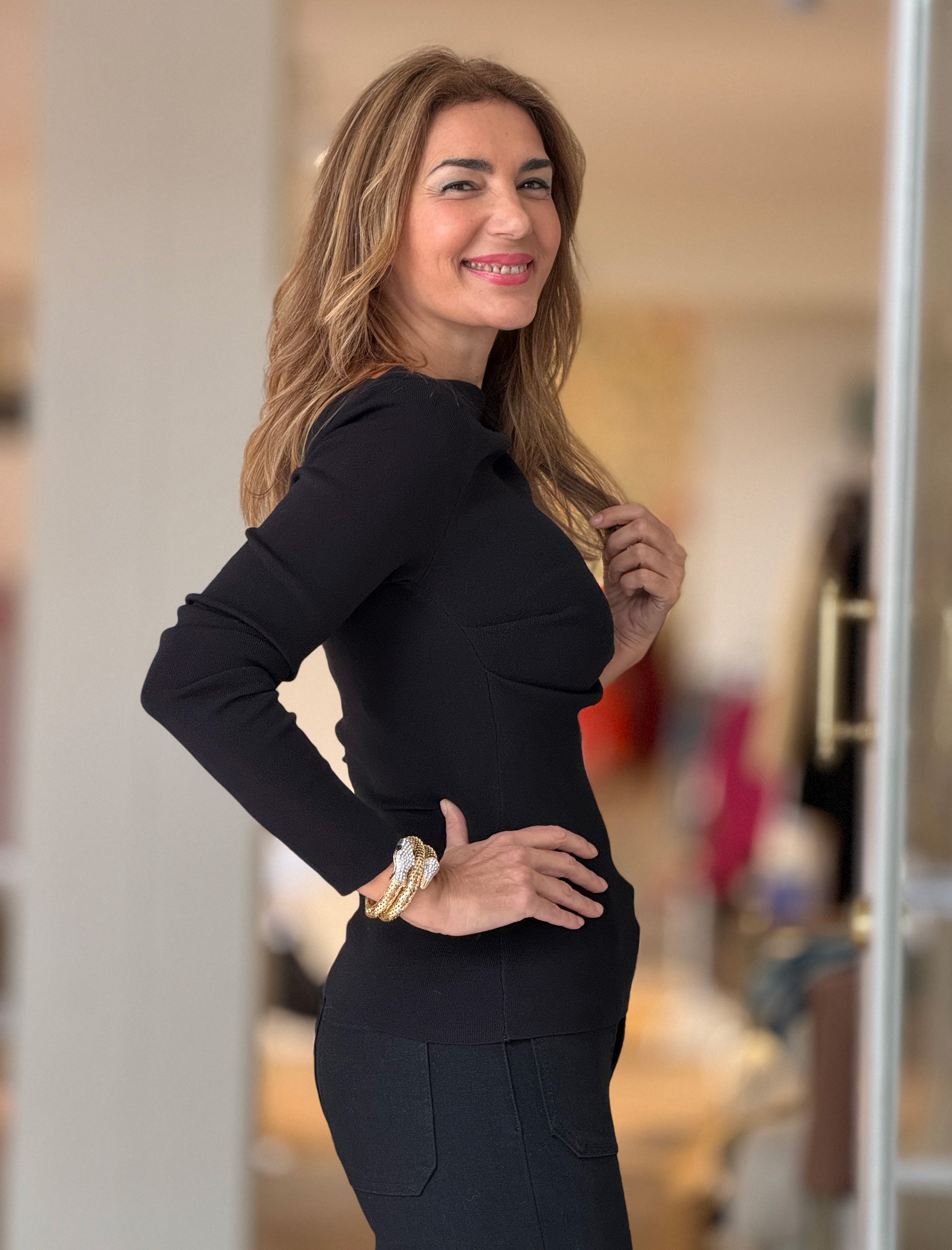 Jersey negro pliegues chic