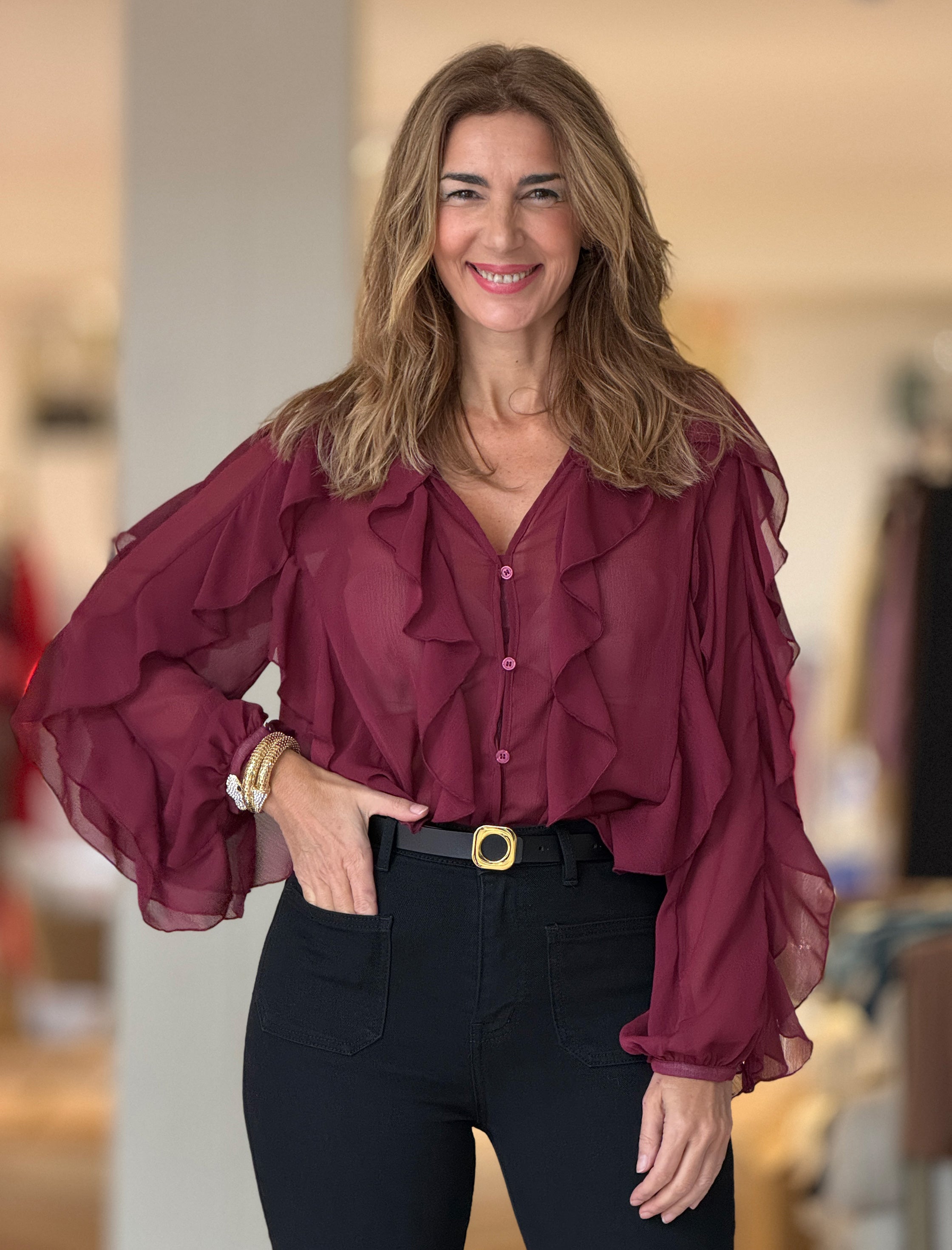 Camisa burdeos gasa volantes chic
