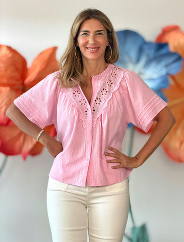 Pink shirt with lace Lita