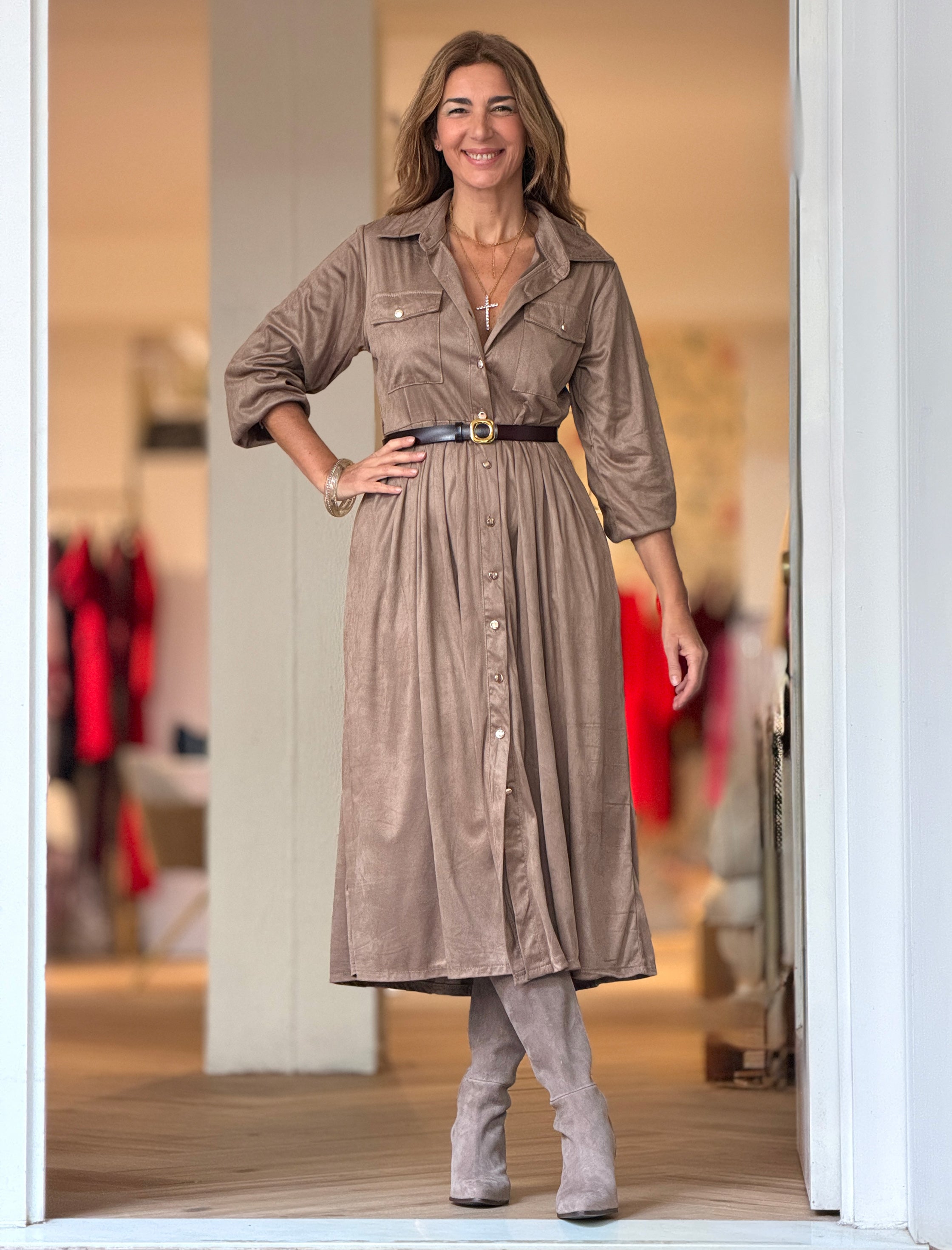 Vestido camisero visón