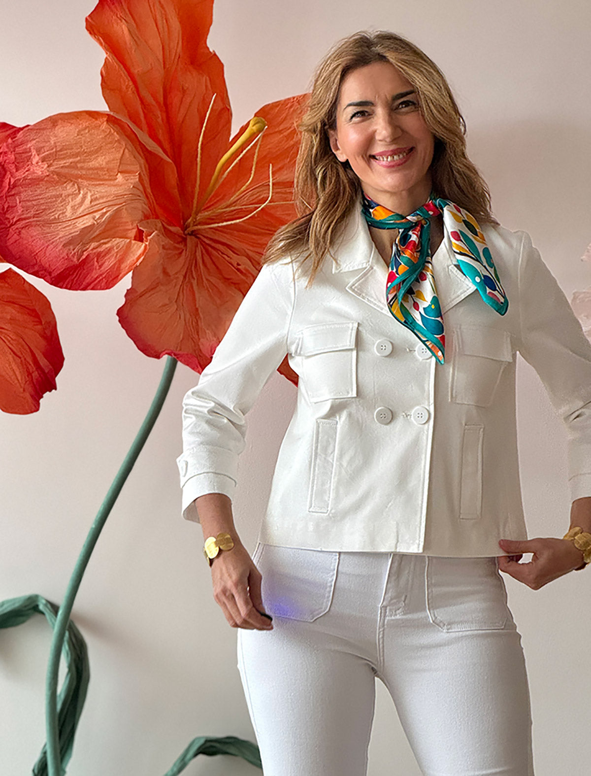 Chaqueta blanca cruzada chic bonita