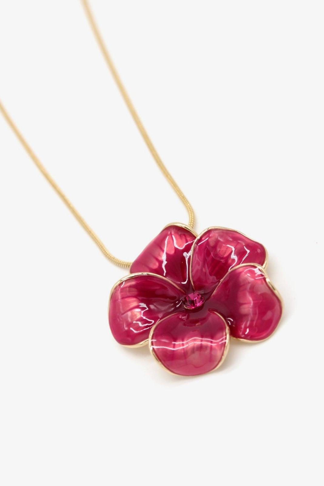 Collar flor fresa