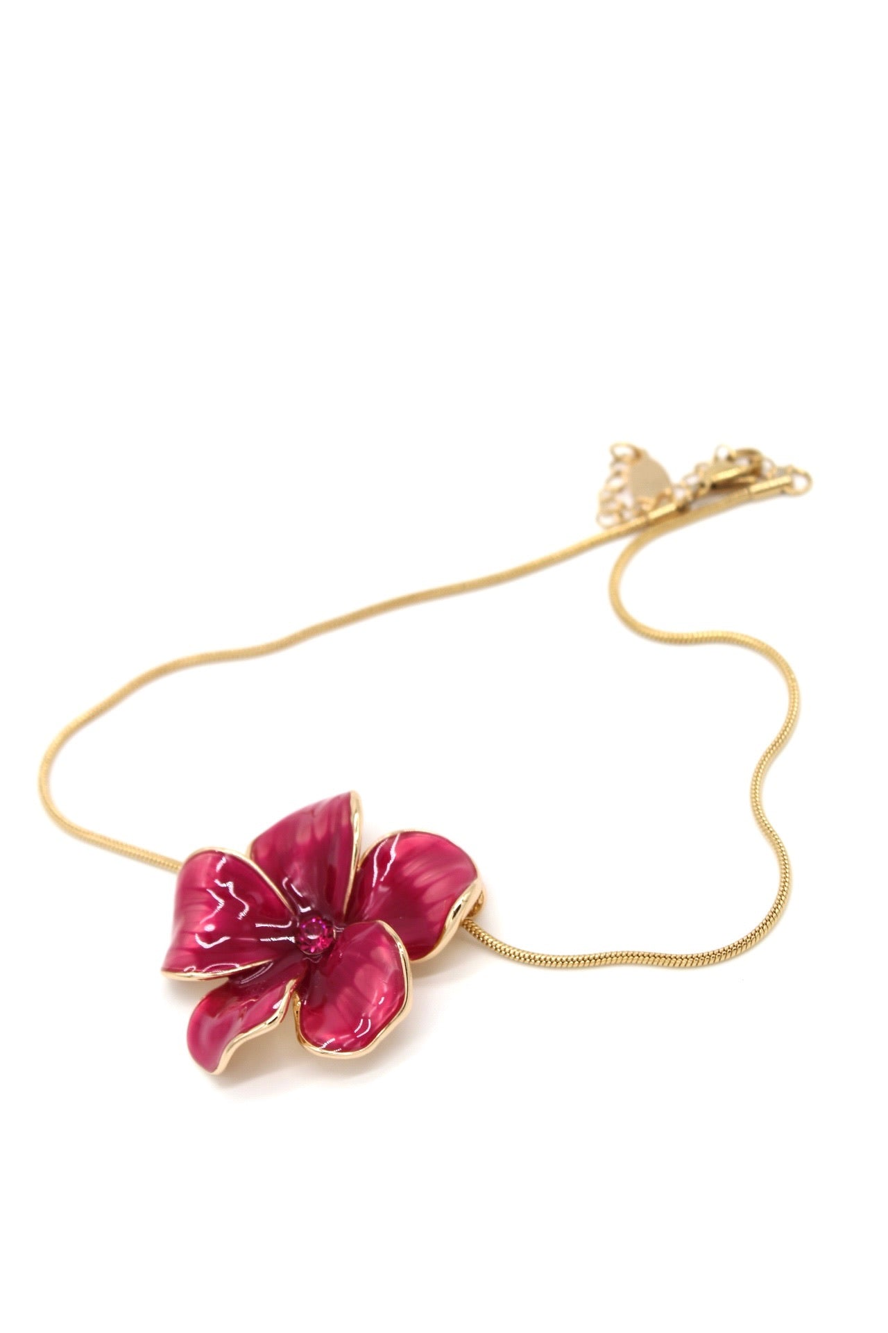 Collar flor fresa