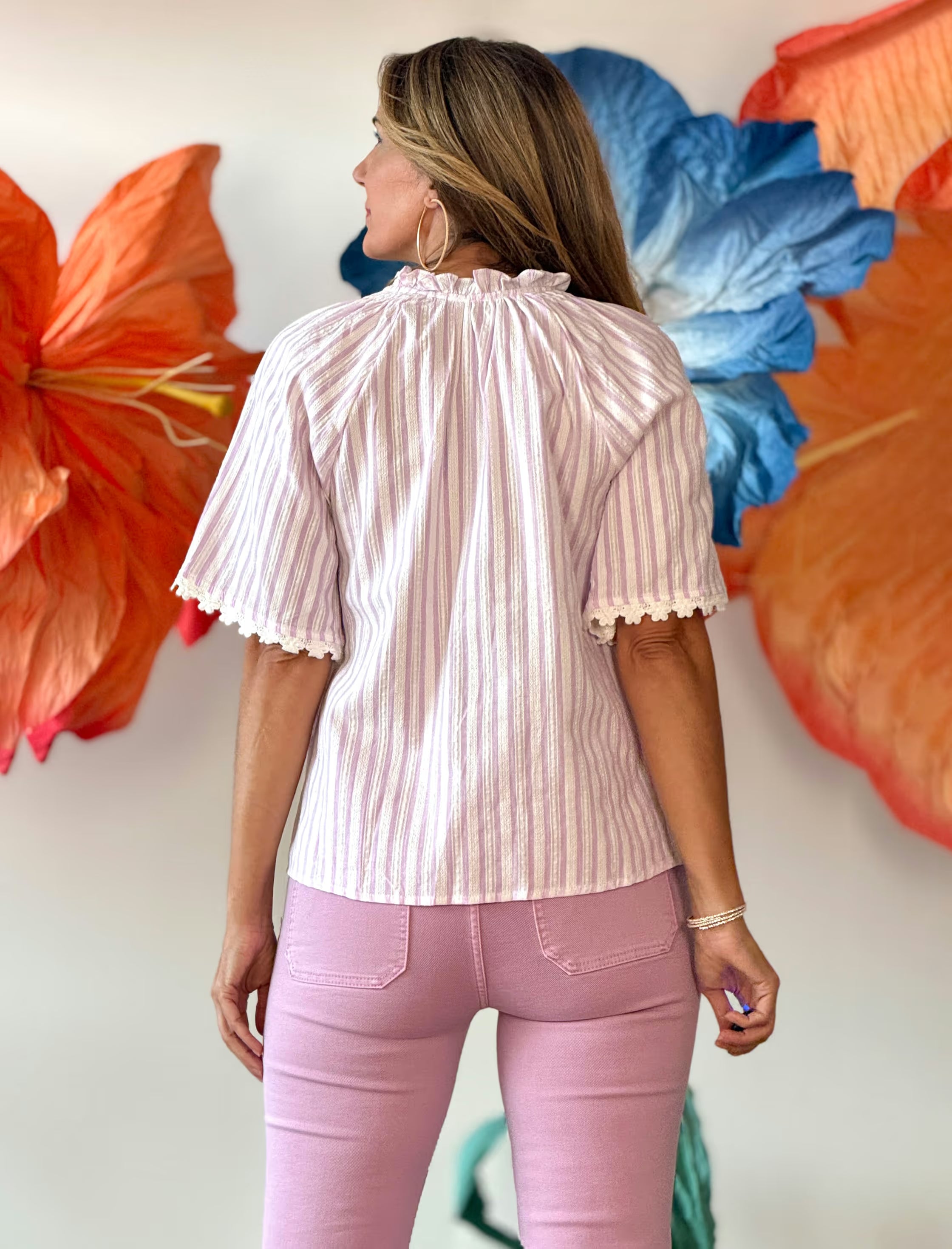 Pink denim pants with pockets