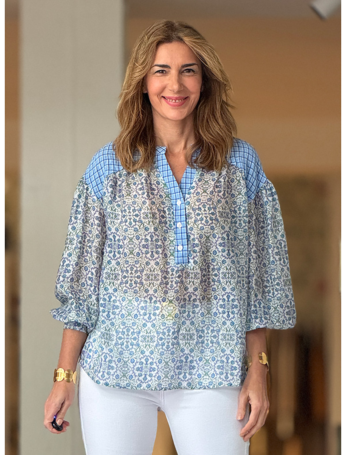 Blusa fluida celeste de florecitas