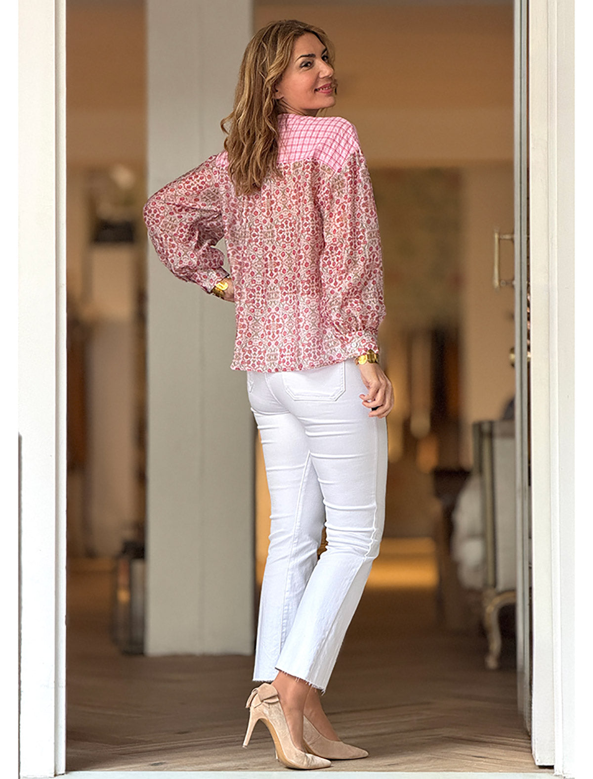 Blusa fluida rosa de florecitas