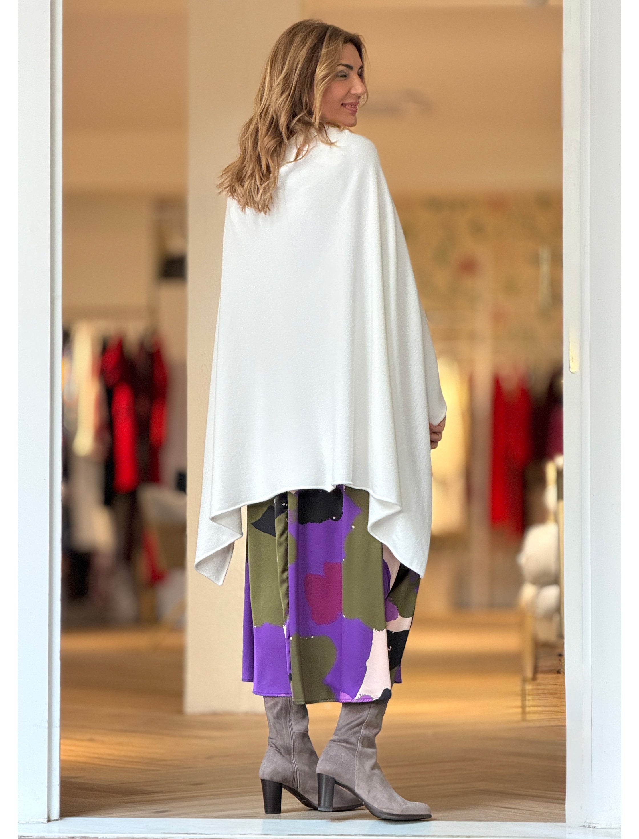 Capa de punto blanca