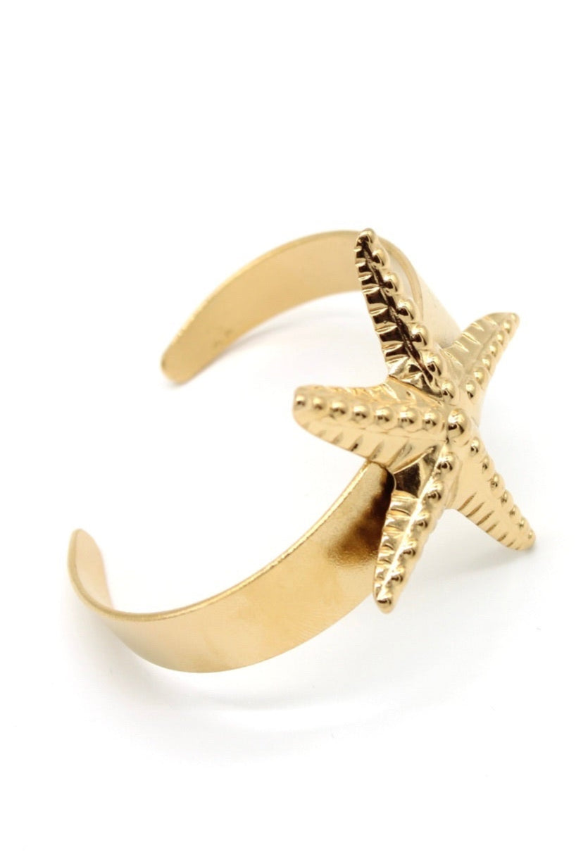 Brazalete marino dorado