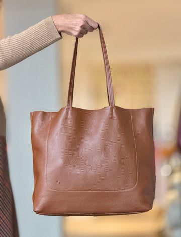 BOLSO SHOPPING SUAVE CUERO