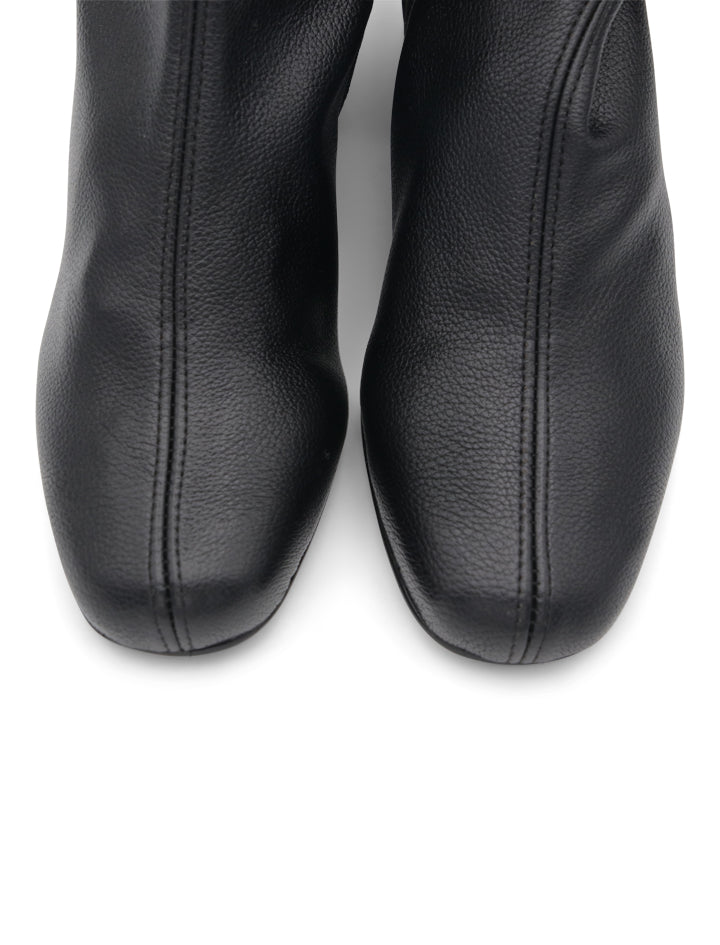 Bota Alicia Grabada Negra